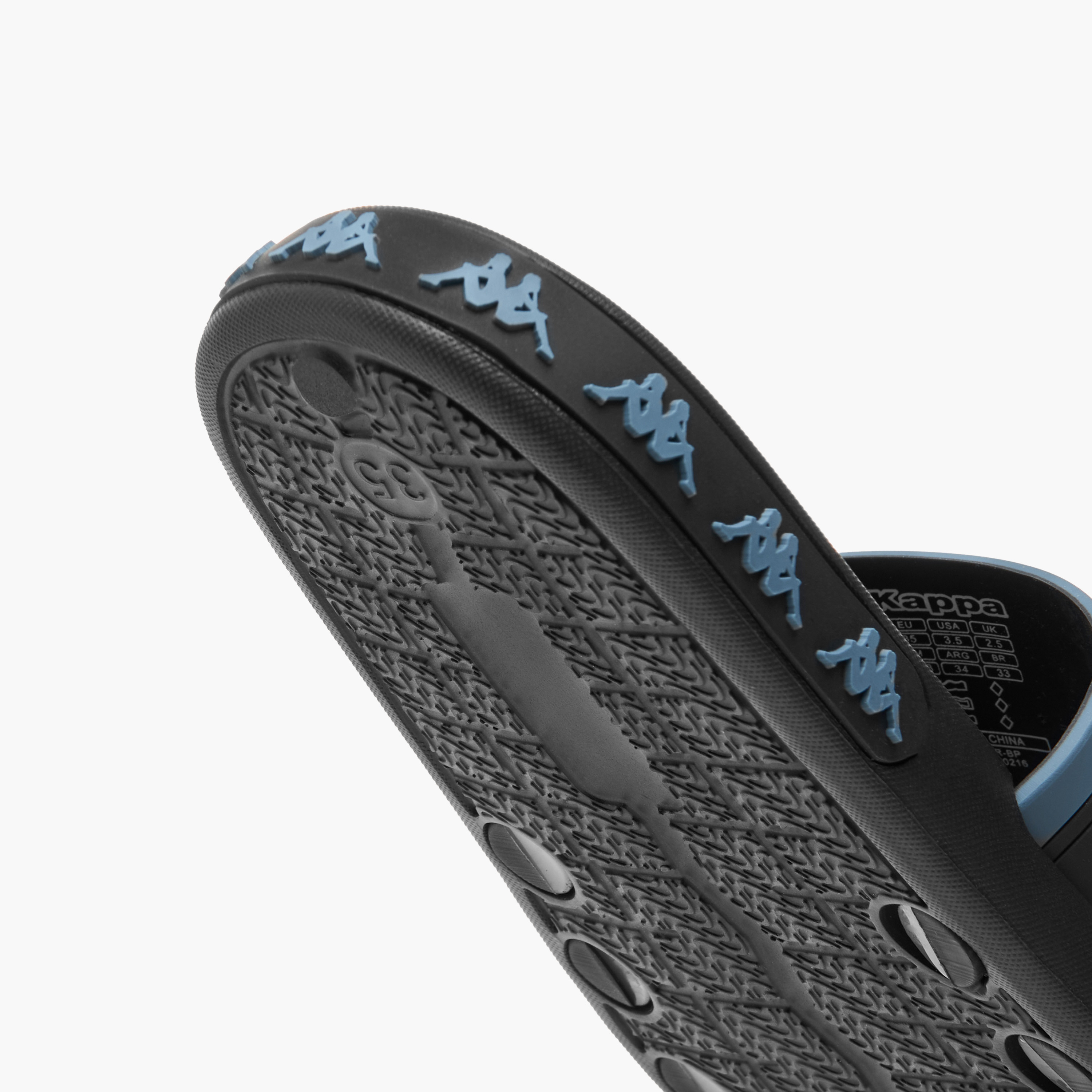 شبشب سهل الارتداء بطبعات شعار للأولاد من كابا-boys-shoes-flipflopsandslides-image-4