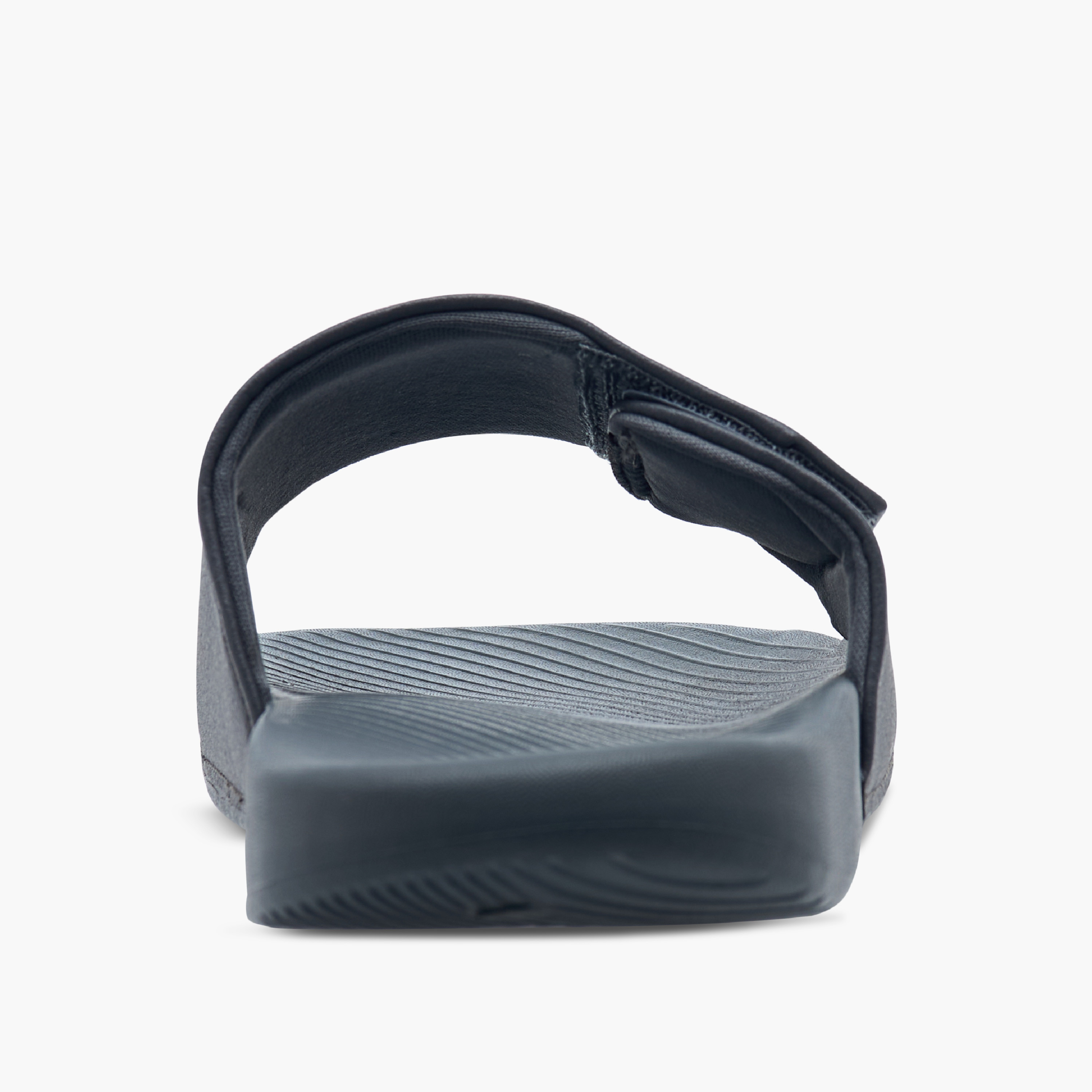 شبشب بتفاصيل شعار للرجال من كابا-men-shoes-flipflopsandslides-image-15