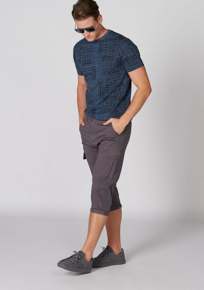 Buy Men's Pocket Detail 3/4 Pants with Button Closure Online | Centrepoint  Qatar