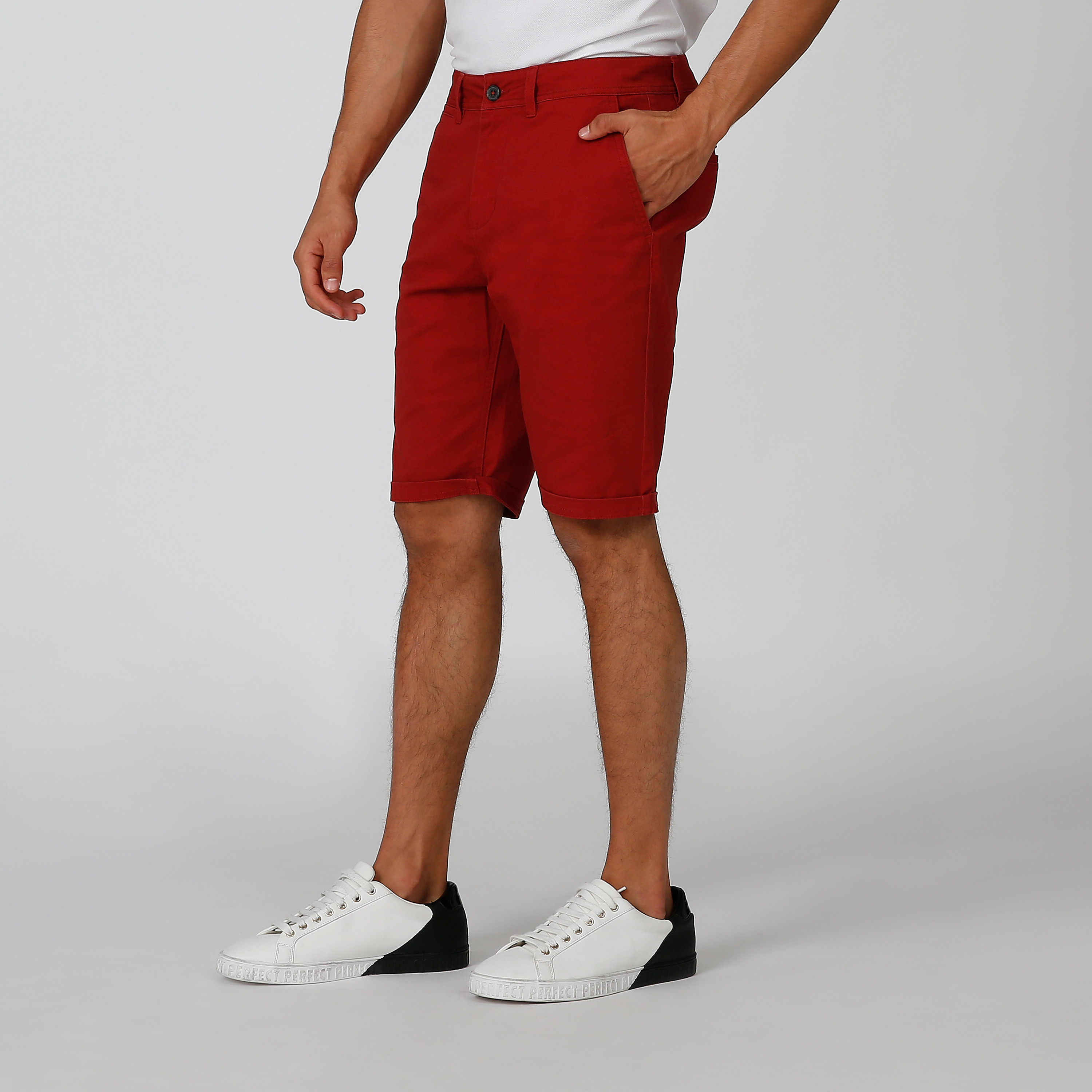 Slim Fit Sustainable Plain Mid Waist Shorts with Pocket Detail-men-clothing-bottoms-shorts-image-4