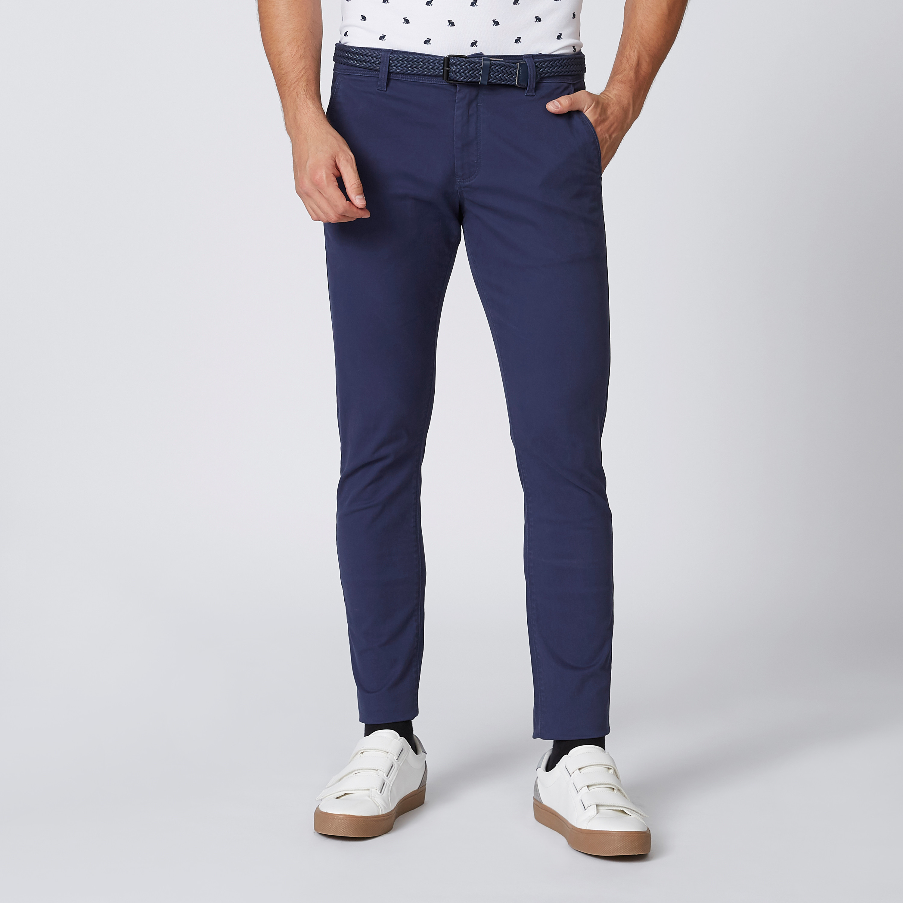 Buy Men's Textured Pant with Button Closure and Belt Loops Online |  Centrepoint Oman