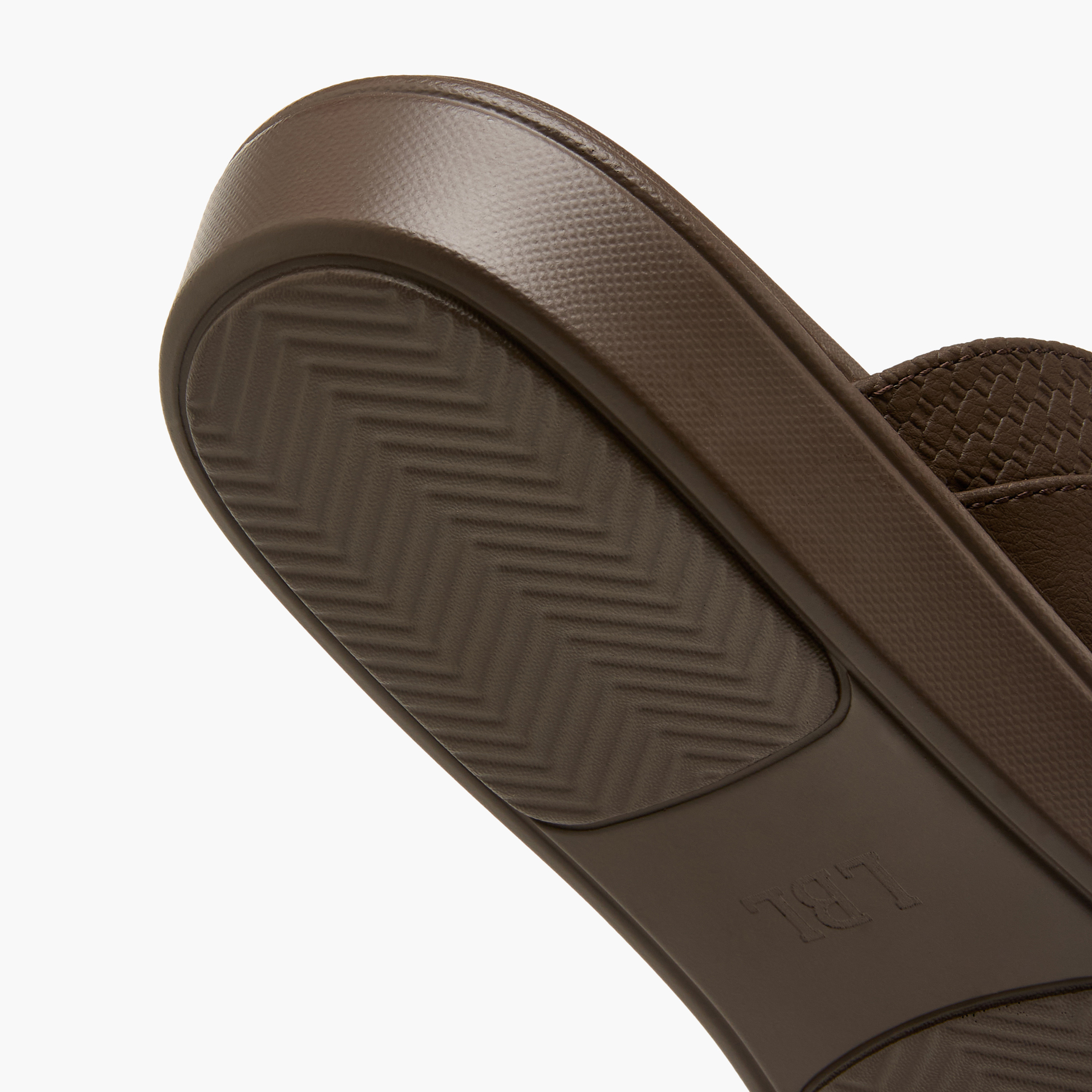 LBL by Shoexpress Men Textured Arabic Sandals-men-shoes-sandals-image-6