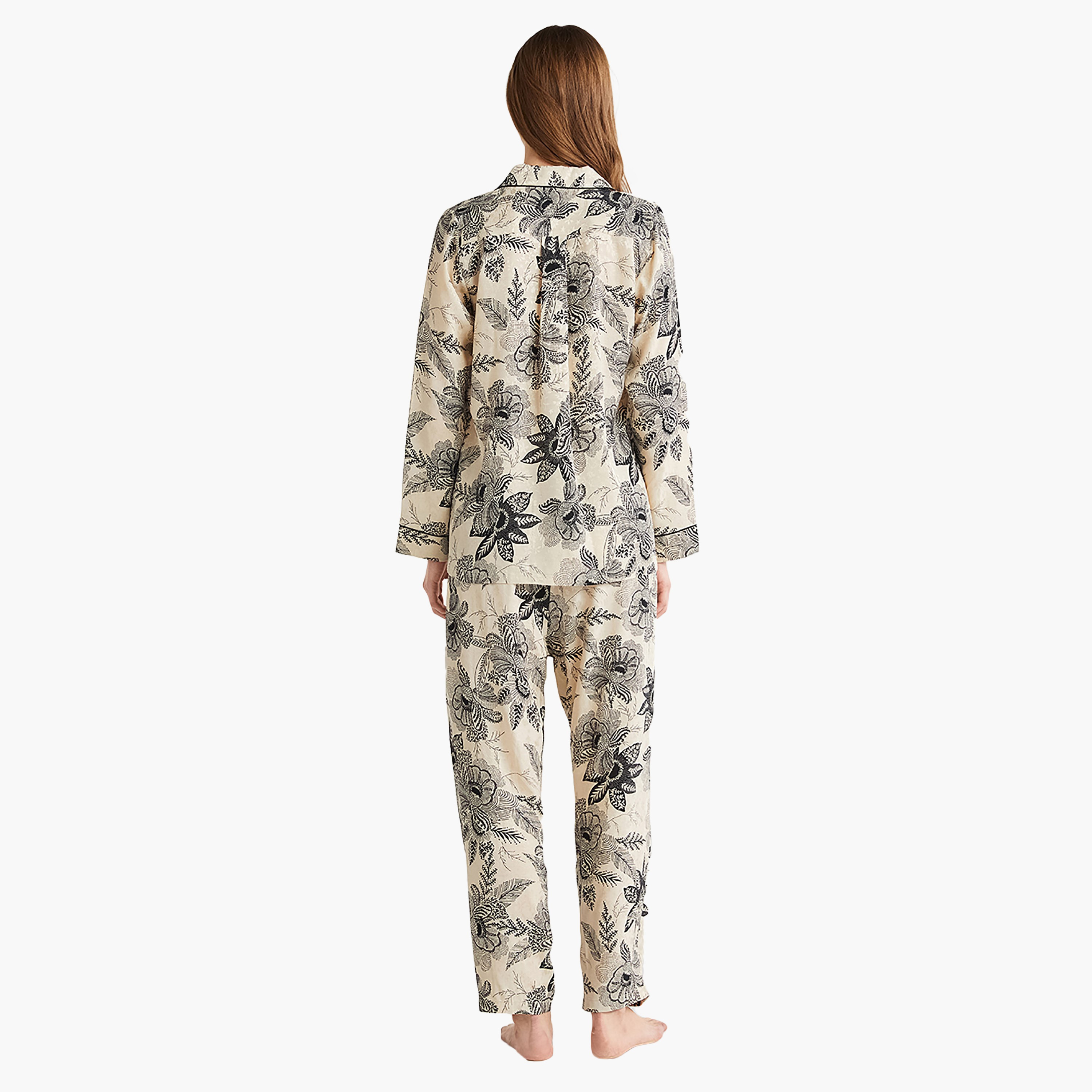 طقم بيجامة مع قميص داخلي بياقة كوبية مزخرفة بالزهور وبيجامة نسائية من بيني موود-women-clothing-nightwear-pyjamas-longsets-image-3