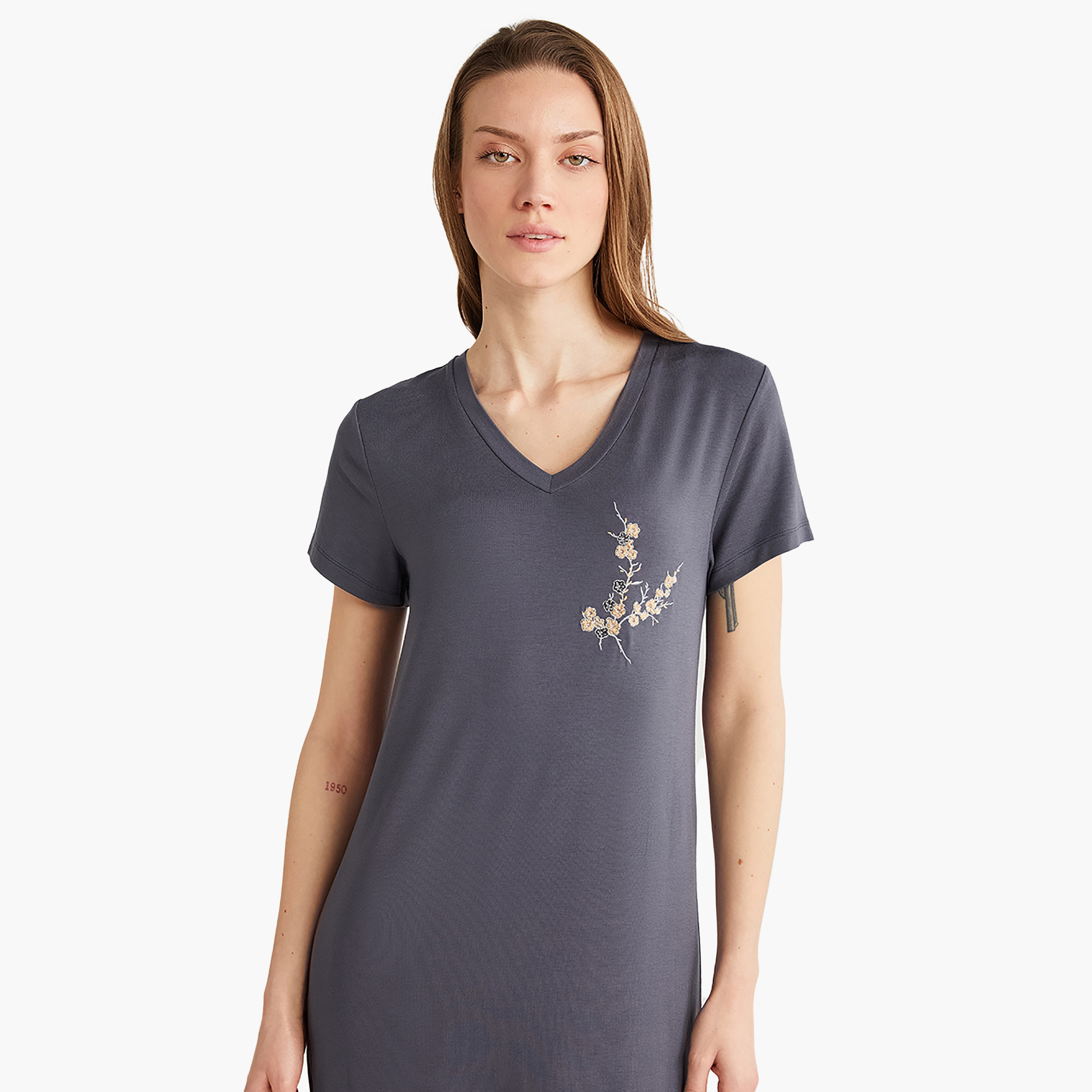 Penye Mood Robe Set with Printed V-Neck and Slip Dress & Women's Robe-women-clothing-nightwear-pyjamas-longsets-image-5