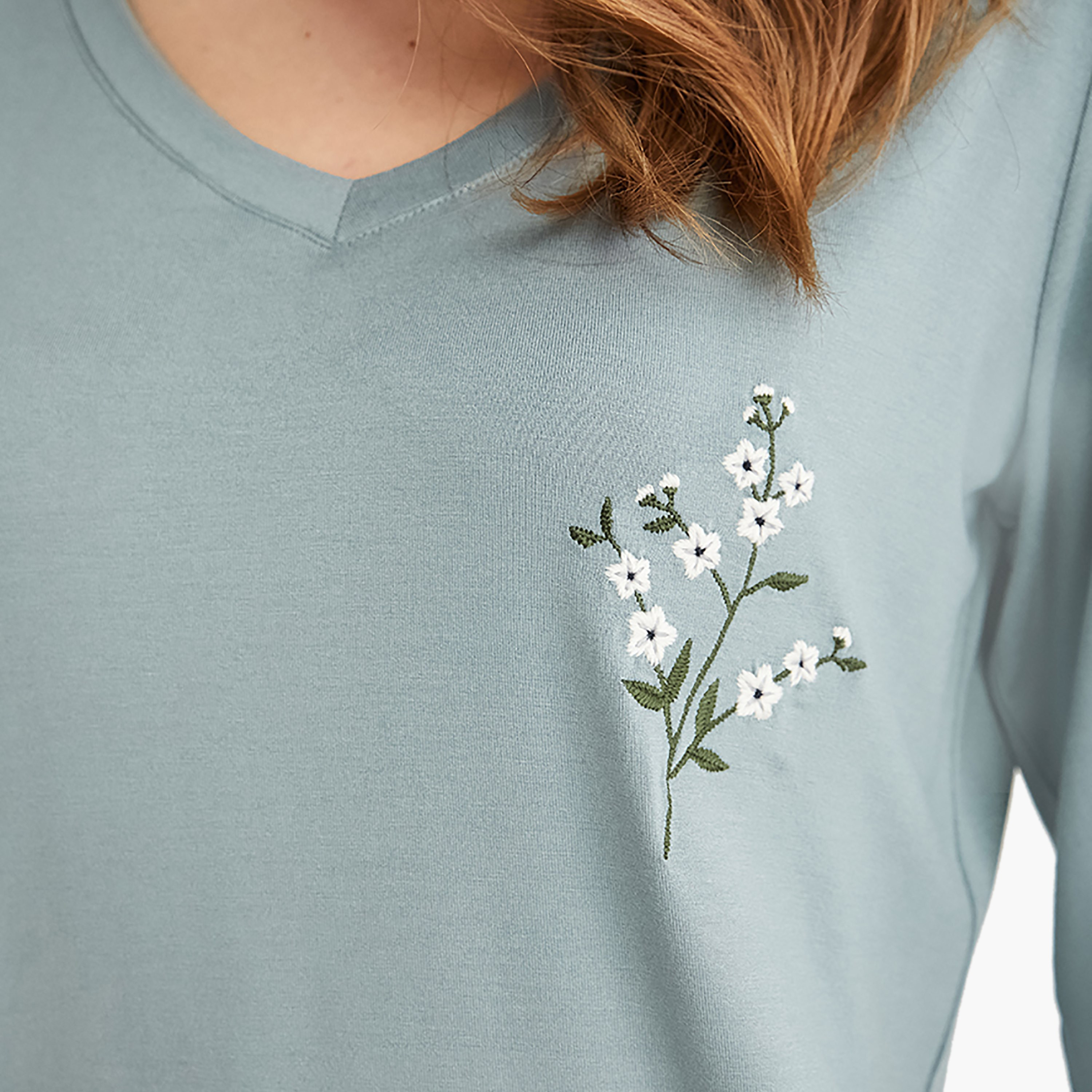 Penye Mood Pyjama Set with Floral Embroidered V-Neck T-Shirt and Women's Pyjama-women-clothing-nightwear-pyjamas-longsets-image-5