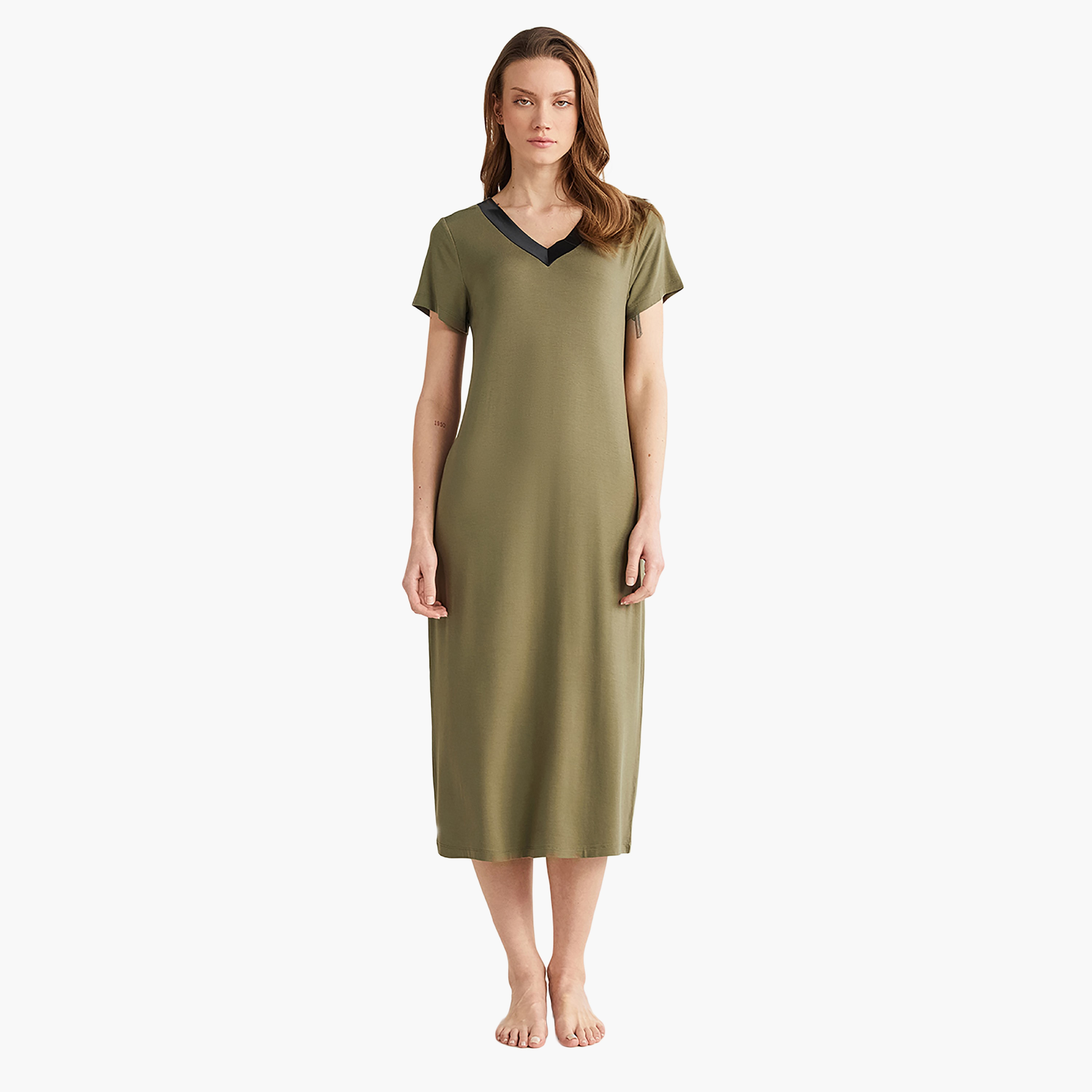 طقم رداء مكون من فستان منقوش بفتحة V ورداء نسائي من بيني موود-women-clothing-nightwear-pyjamas-longsets-image-3