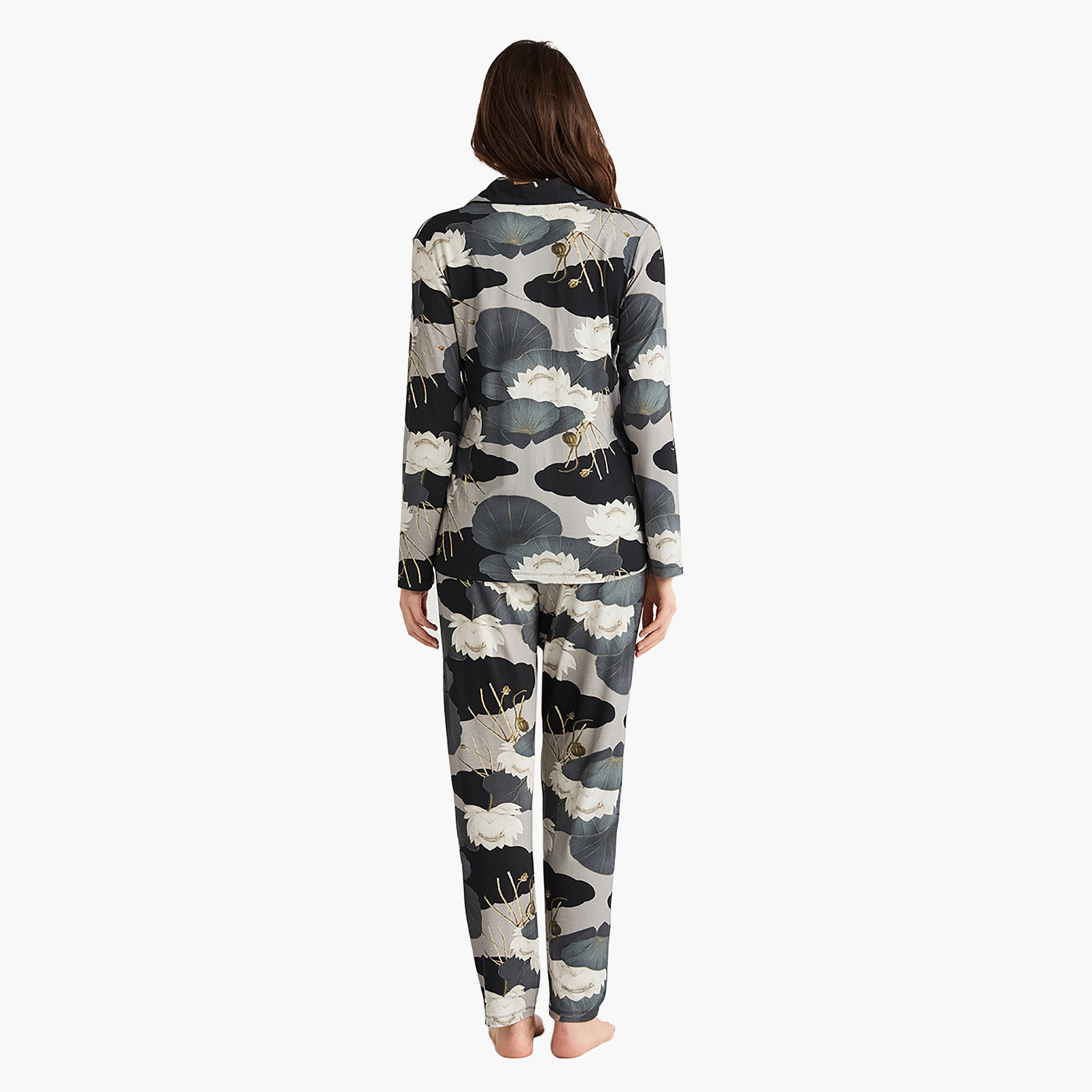 طقم بيجامة مع قميص داخلي بياقة كوبية مزخرفة بالزهور وبيجامة نسائية من بيني موود-women-clothing-nightwear-pyjamas-longsets-image-3