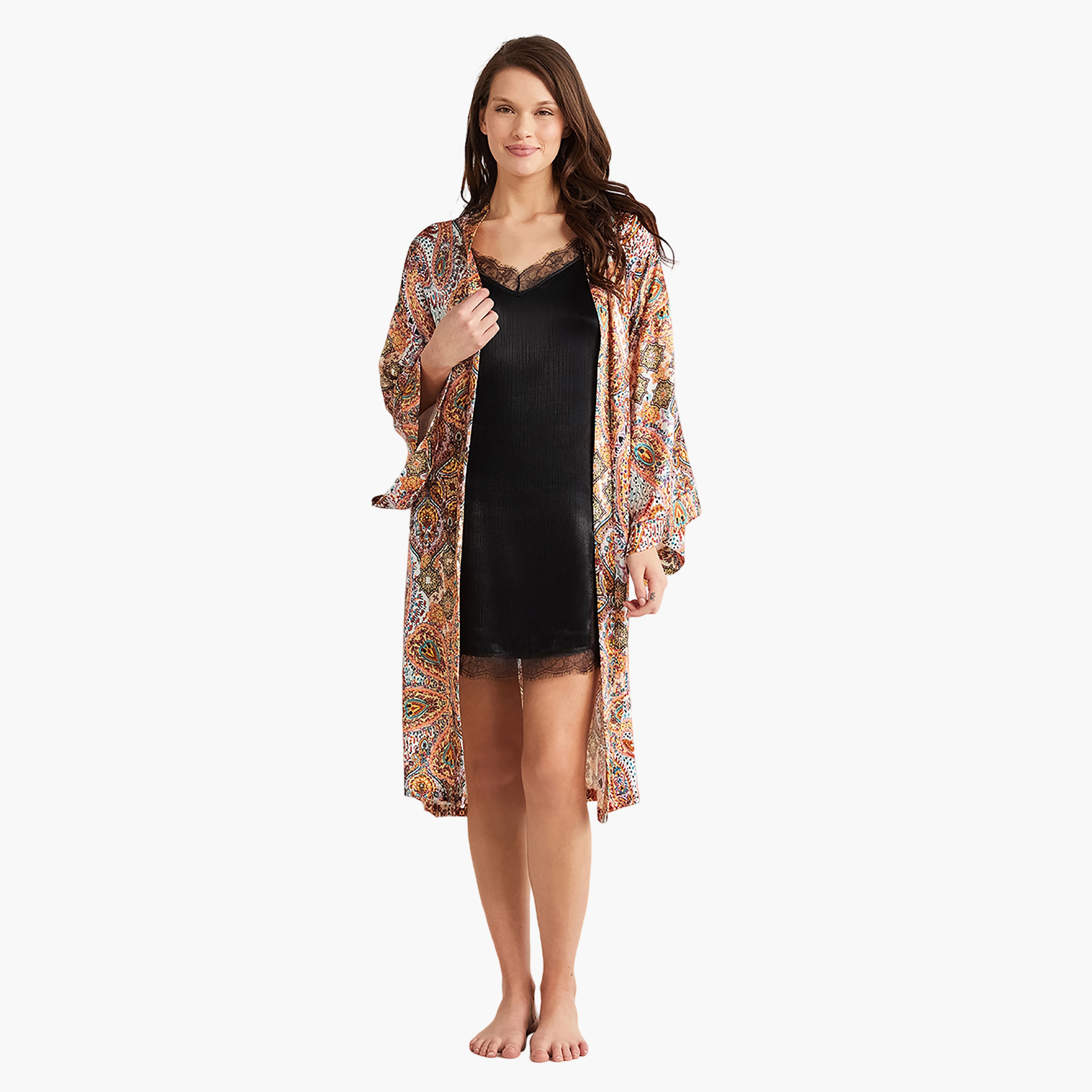 طقم رداء مع فستان منزلق بحزام كتف مطبوع ورداء نسائي من بيني موود-women-clothing-nightwear-pyjamas-longsets-image-1