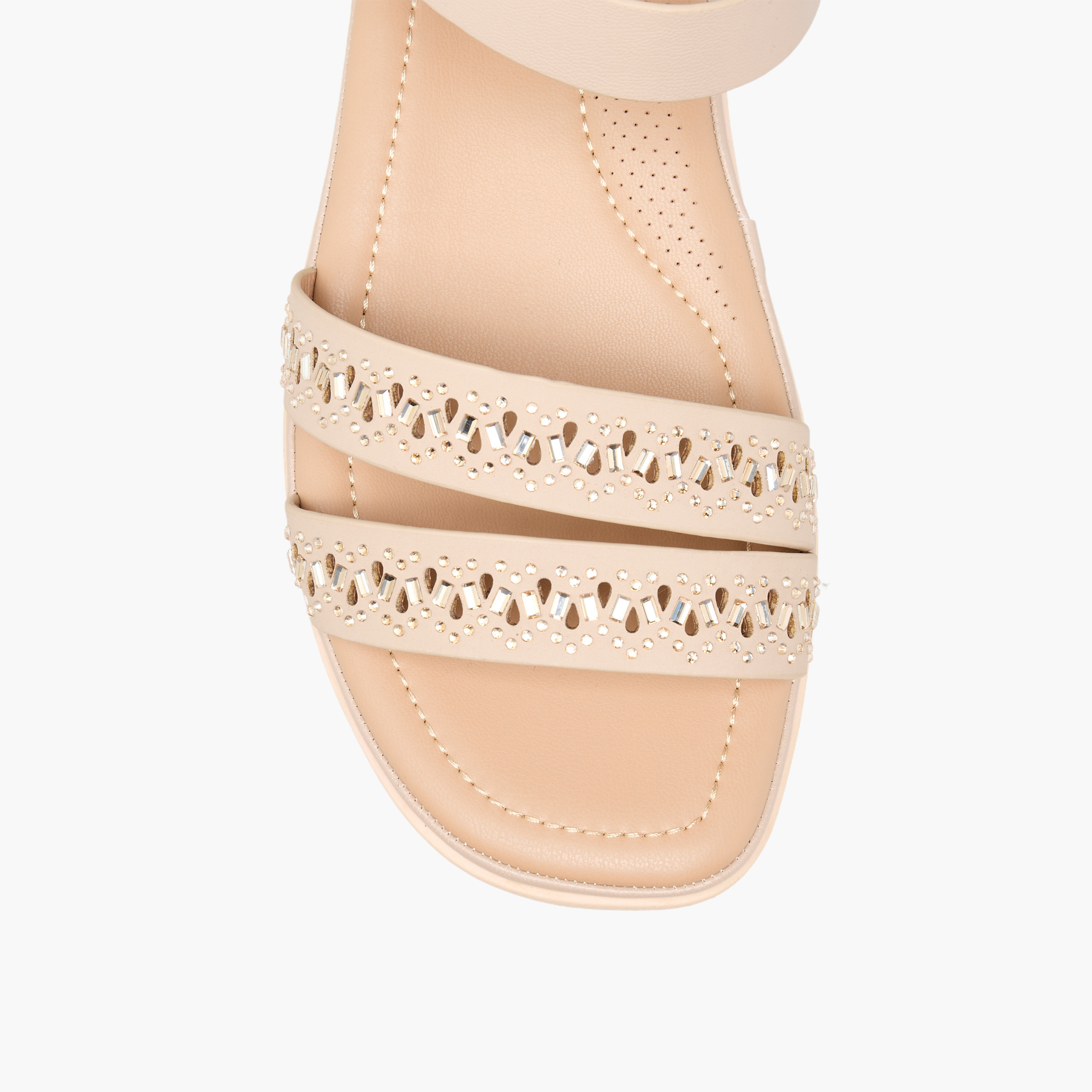 صندل مزين للنساء من لو كونفورت-women-shoes-flats-sandals-image-3