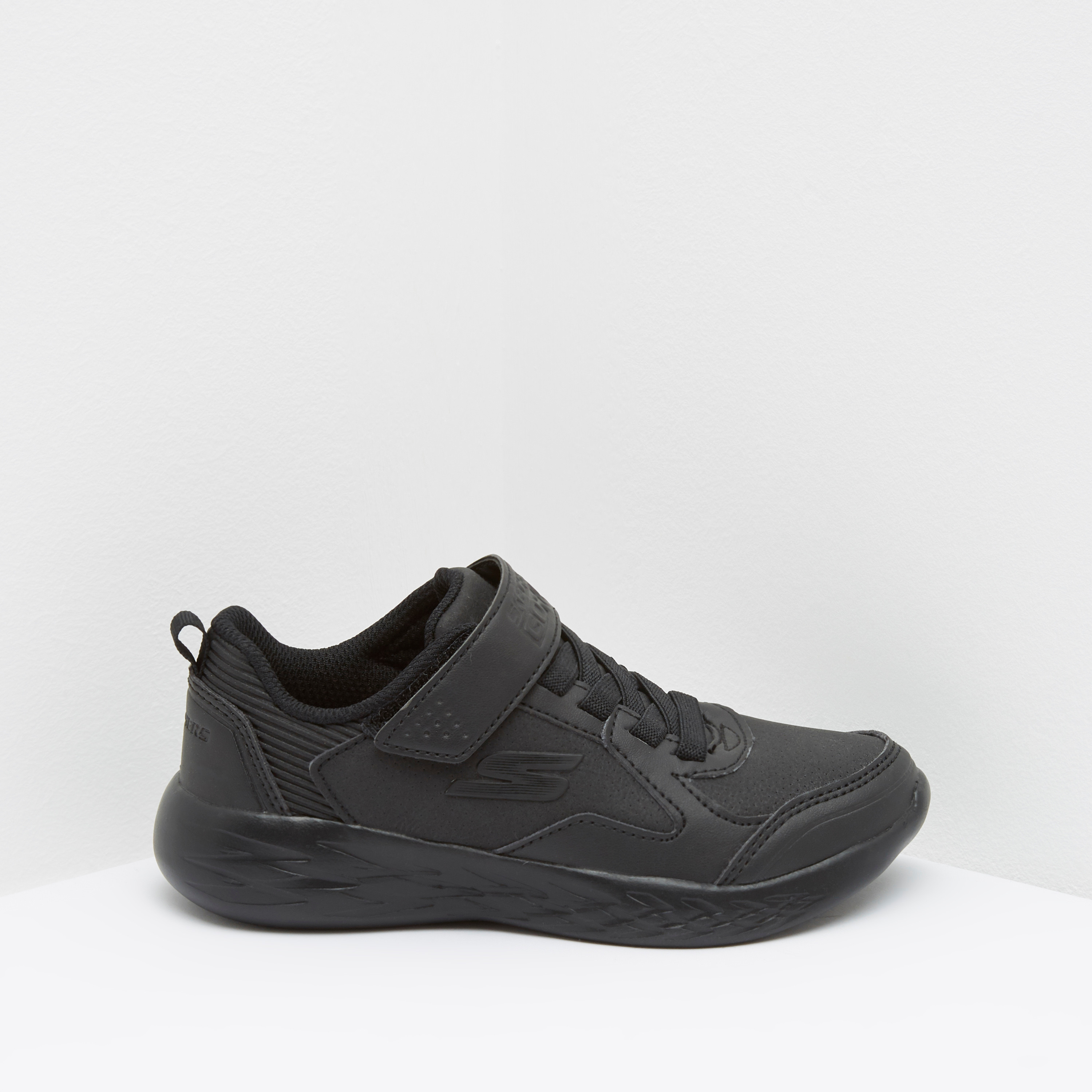 Skechers low shop top sneakers