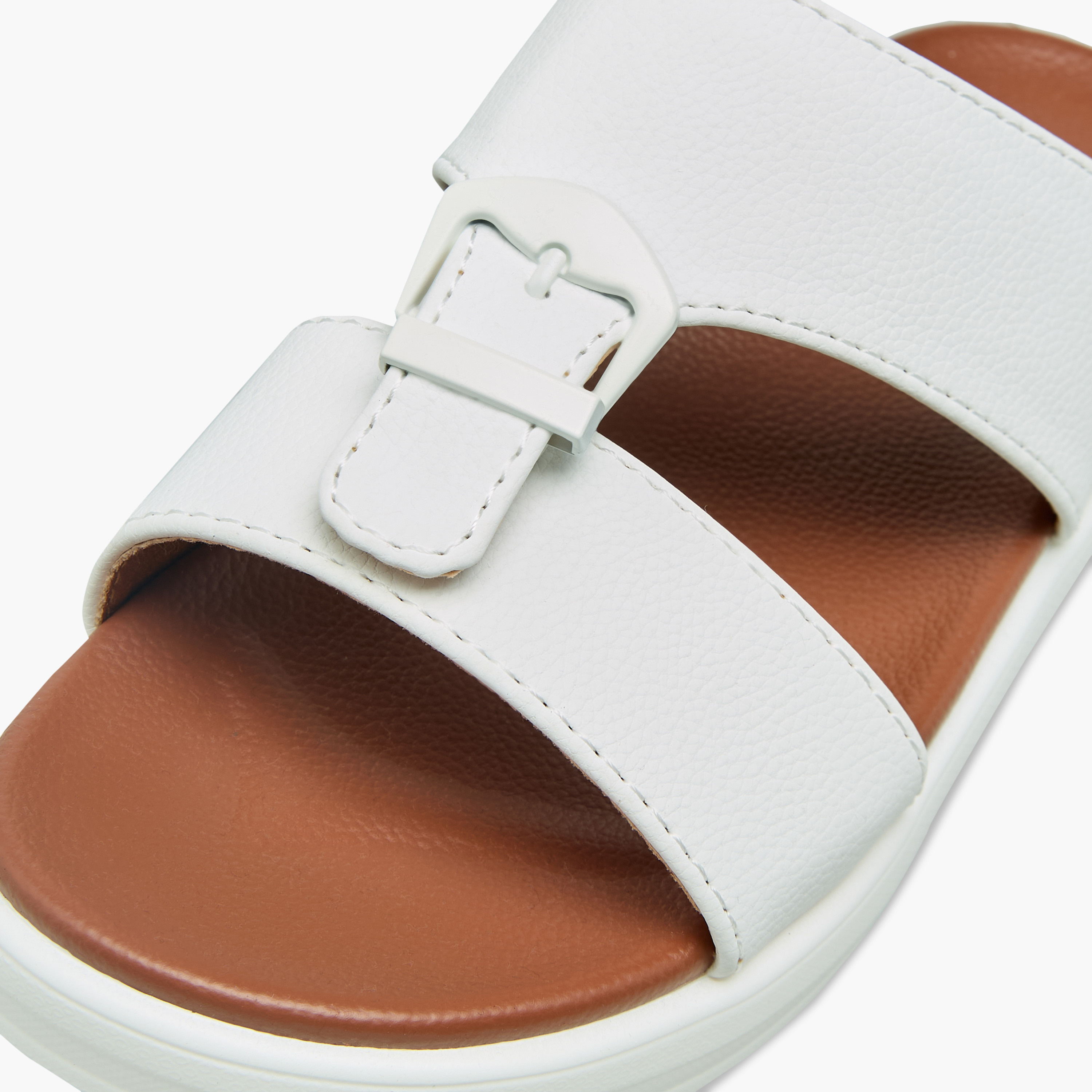 صندل عربي بزينة إبزيم للأولاد إل بي إل من شو إكسبريس-boys-shoes-sandals-image-4