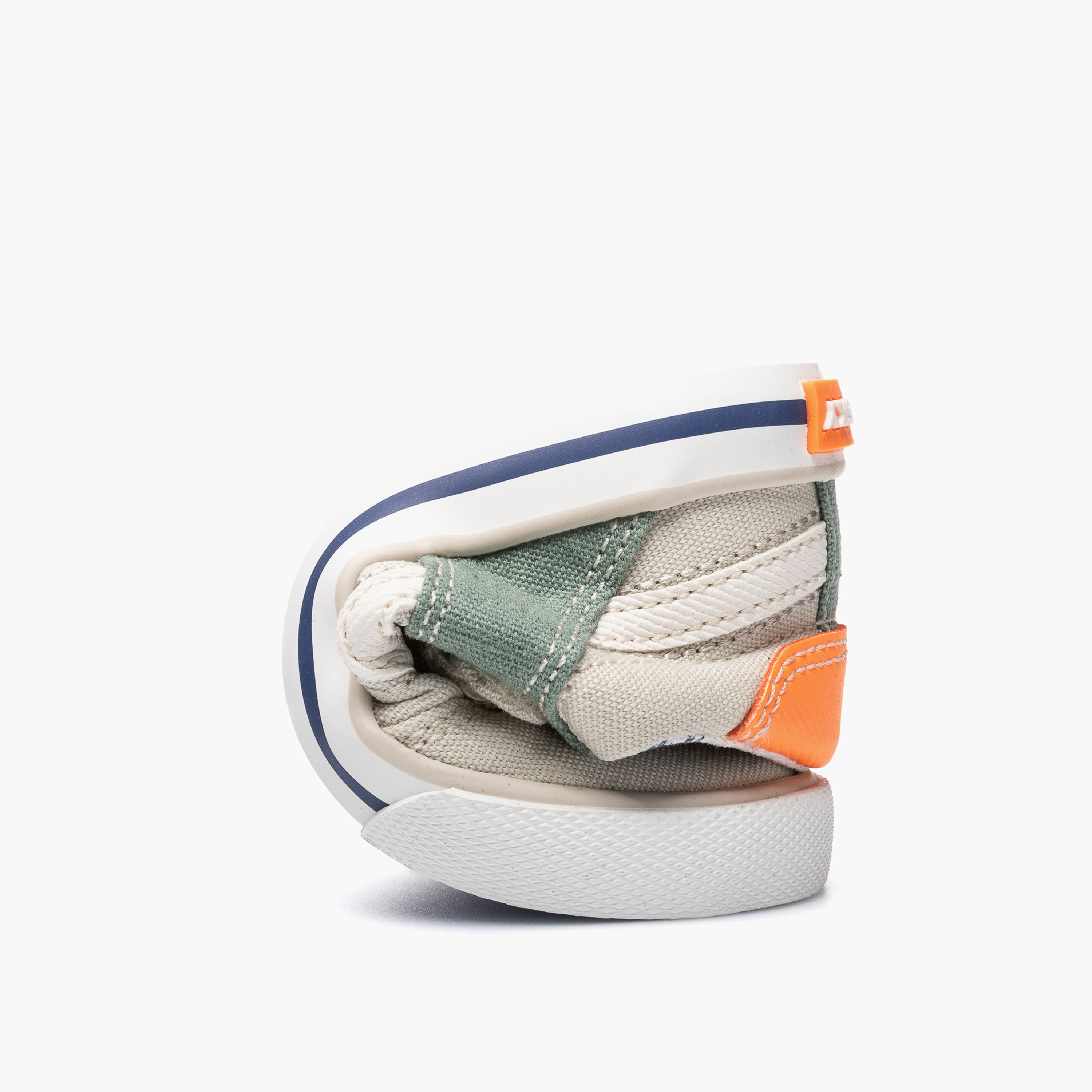 حذاء سنيكرز كانفاس بشريط لاصق من بابلوسكي-baby-boys-shoes-closedshoes-image-2