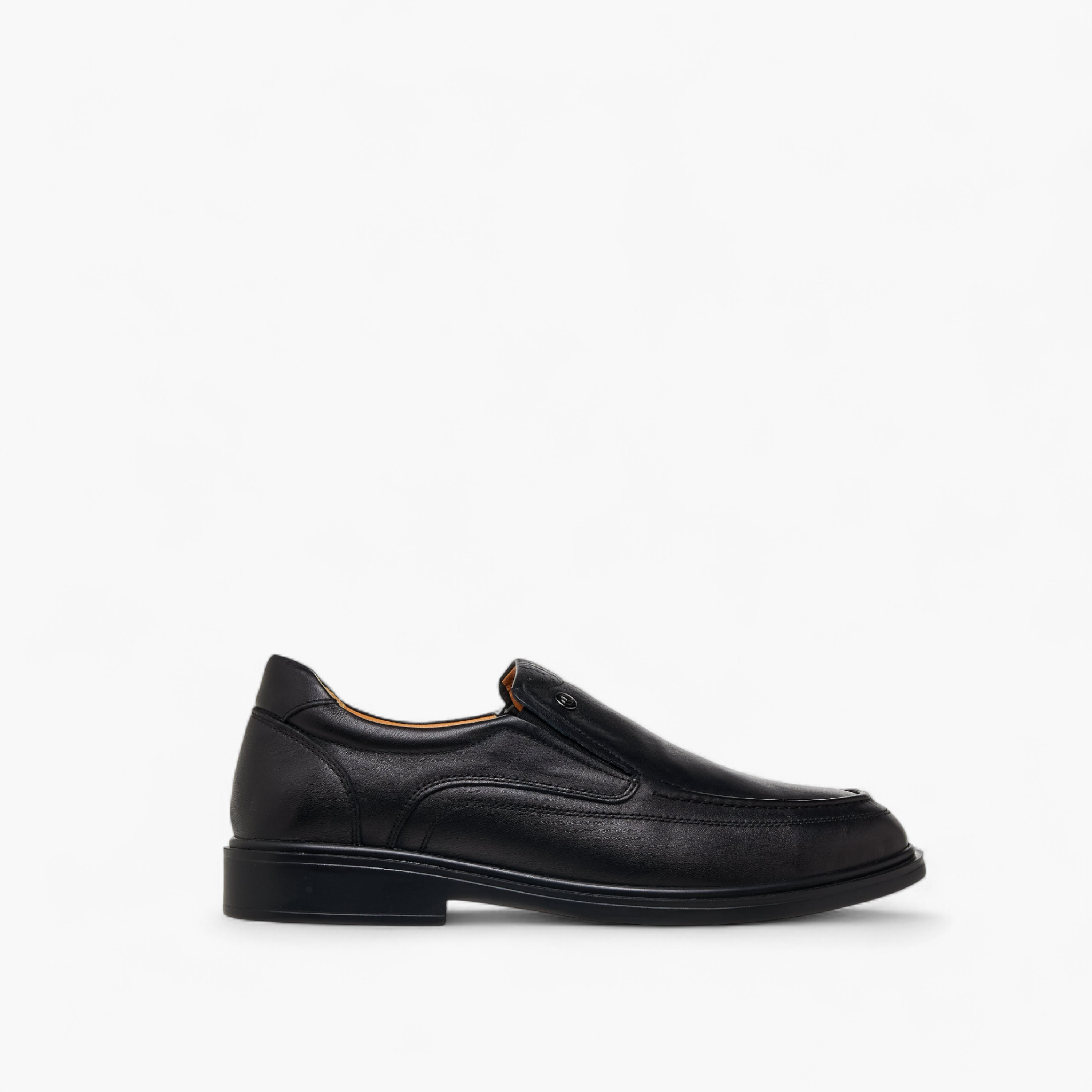 Le Confort Men Slip-On Leather Loafers-men-shoes-formalshoes-image-3