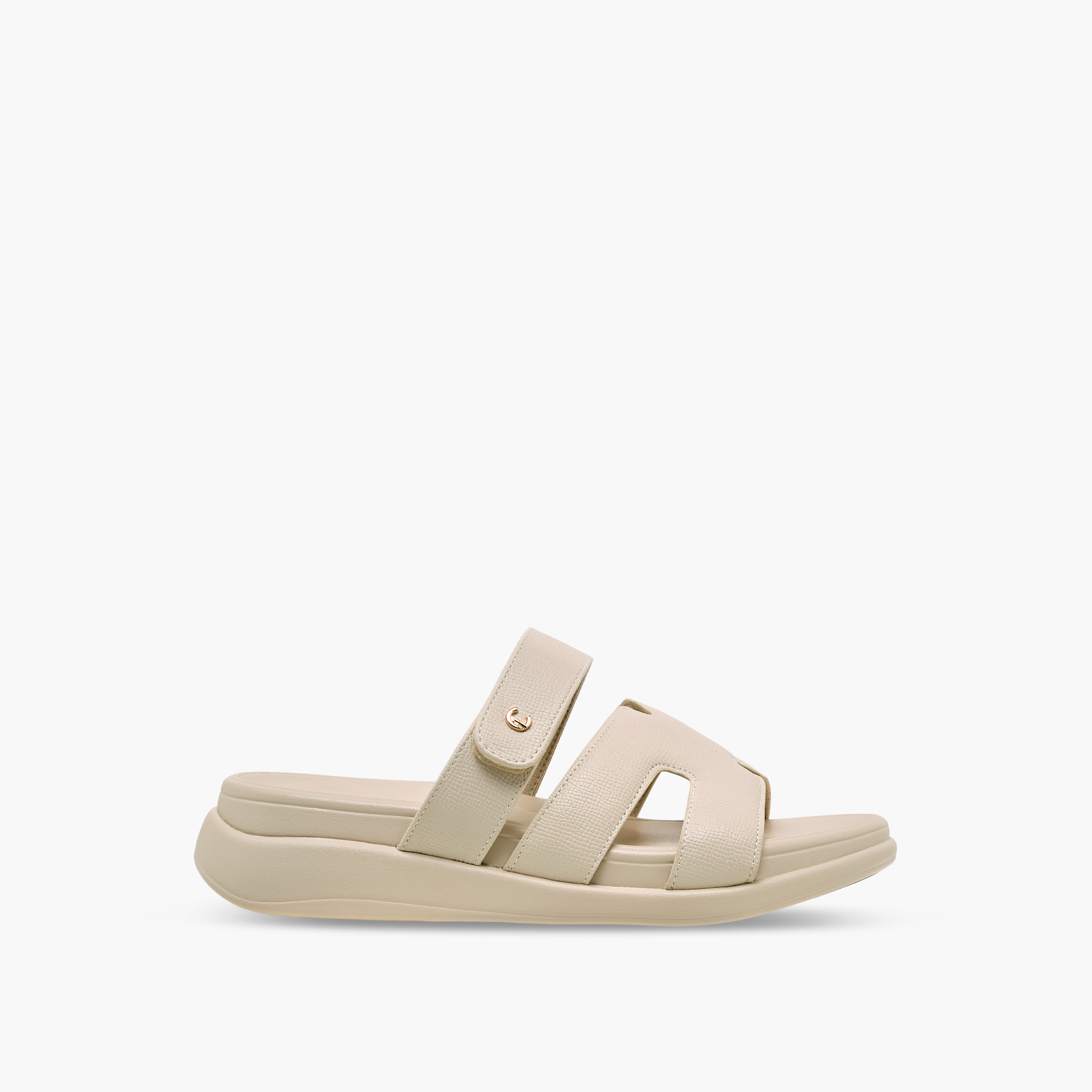 Le Confort Women Flatform Heel Comfort Sandals-women-shoes-sandals-heeled-image-3