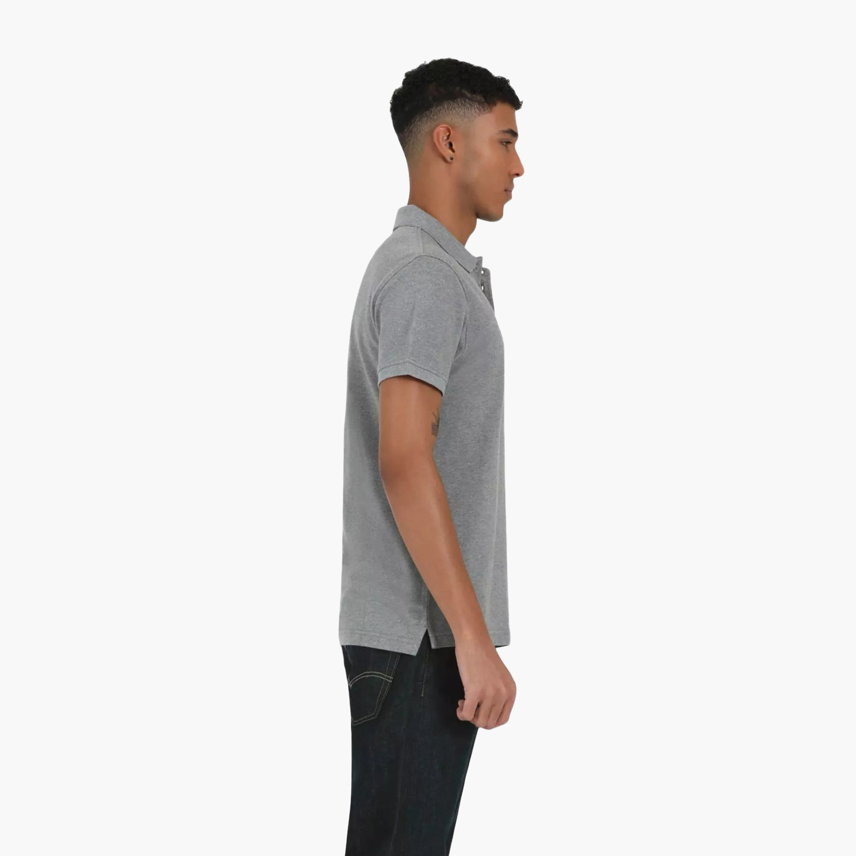 تي شيرت بولو رجالي سادة بأكمام قصيرة وياقة من ليفايس-men-clothing-tshirtsandpolos-polos-image-5