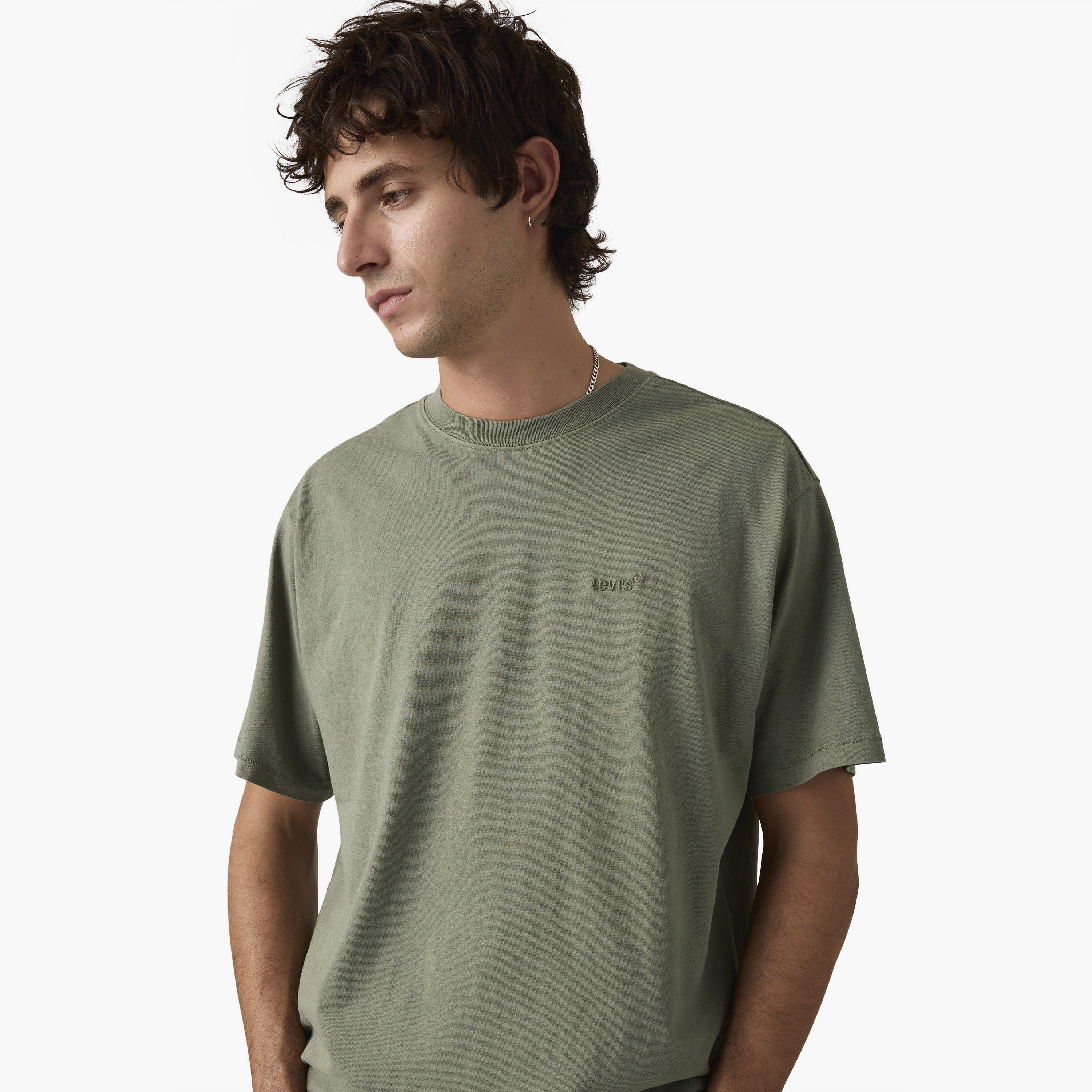 تي شيرت رجالي سادة بياقة دائرية وأكمام قصيرة من ليفايس-men-clothing-tshirtsandpolos-tshirts-image-3