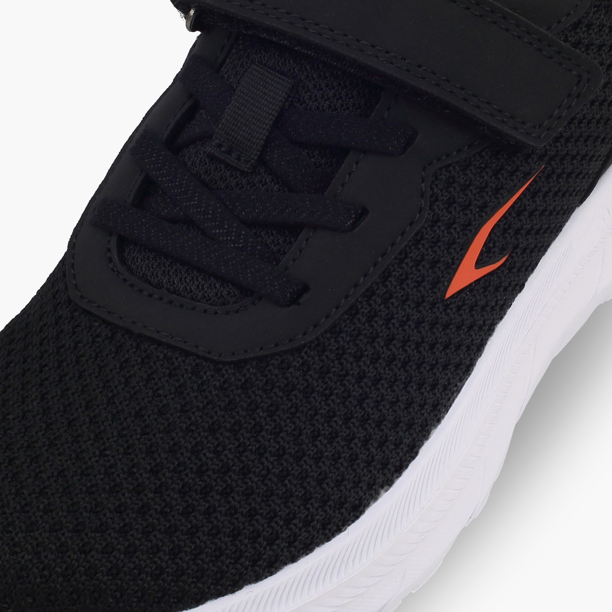 حذاء رياضي بشريط إغلاق لاصق للأولاد من داش-sports-boys-shoes-image-4