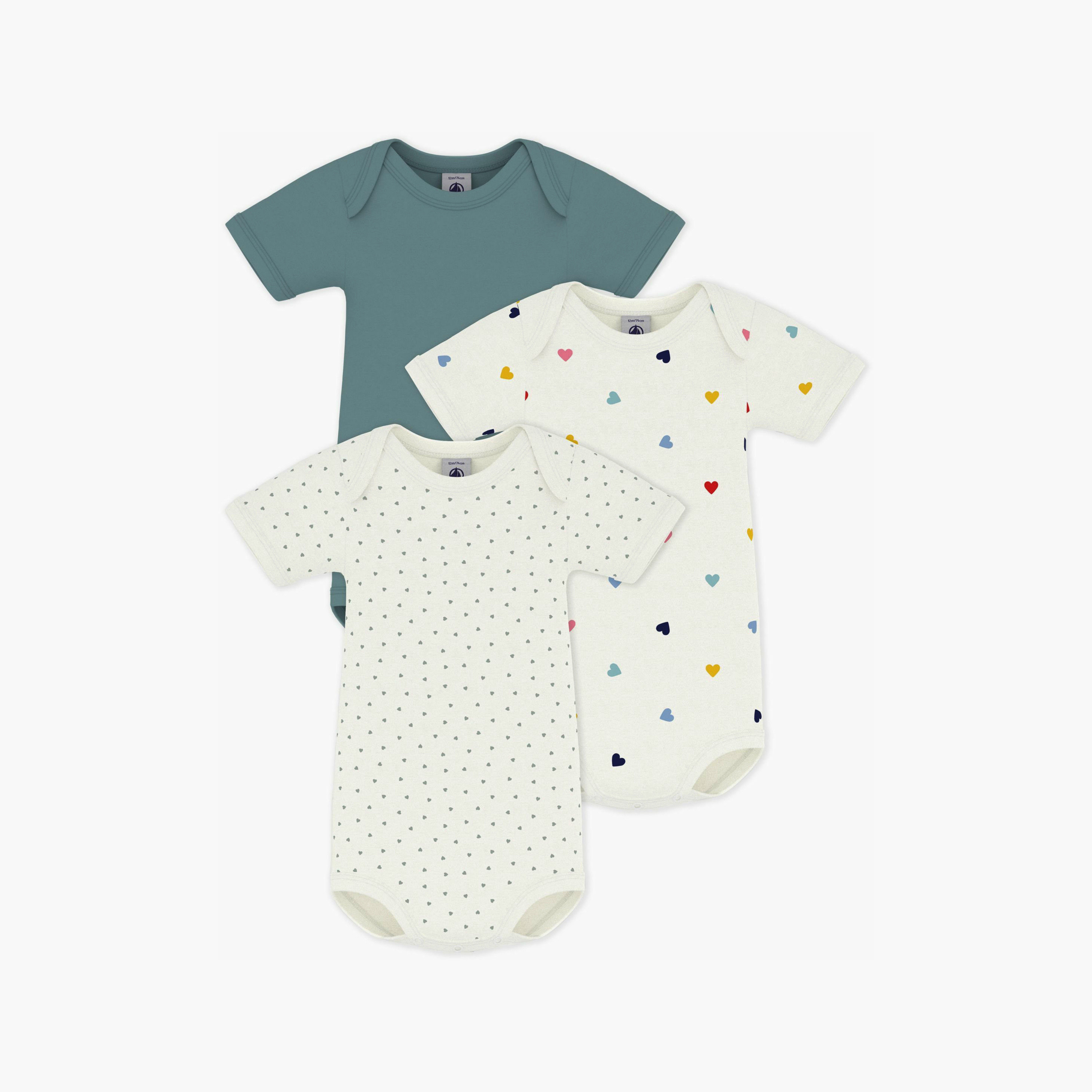 طقم بودي سوت أكمام قصيرة بطبعة قلوب مكون من 3 قطع من بيتي باتو-baby-boys-clothing-bodysuits-image-1