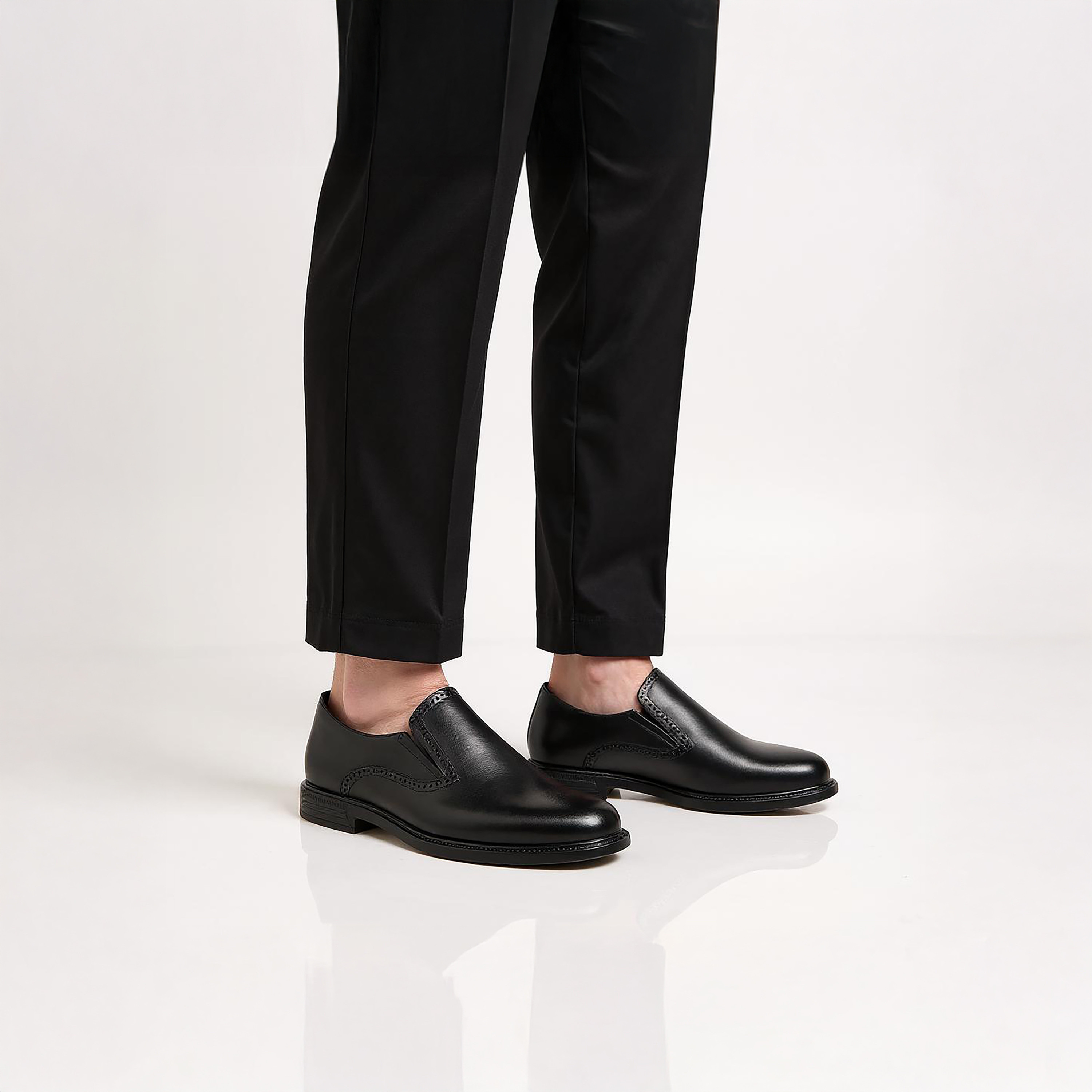 حذاء لوفرز سهل الارتداء وبارز الملمس للرجال من دوتشيني-men-shoes-formalshoes-image-2