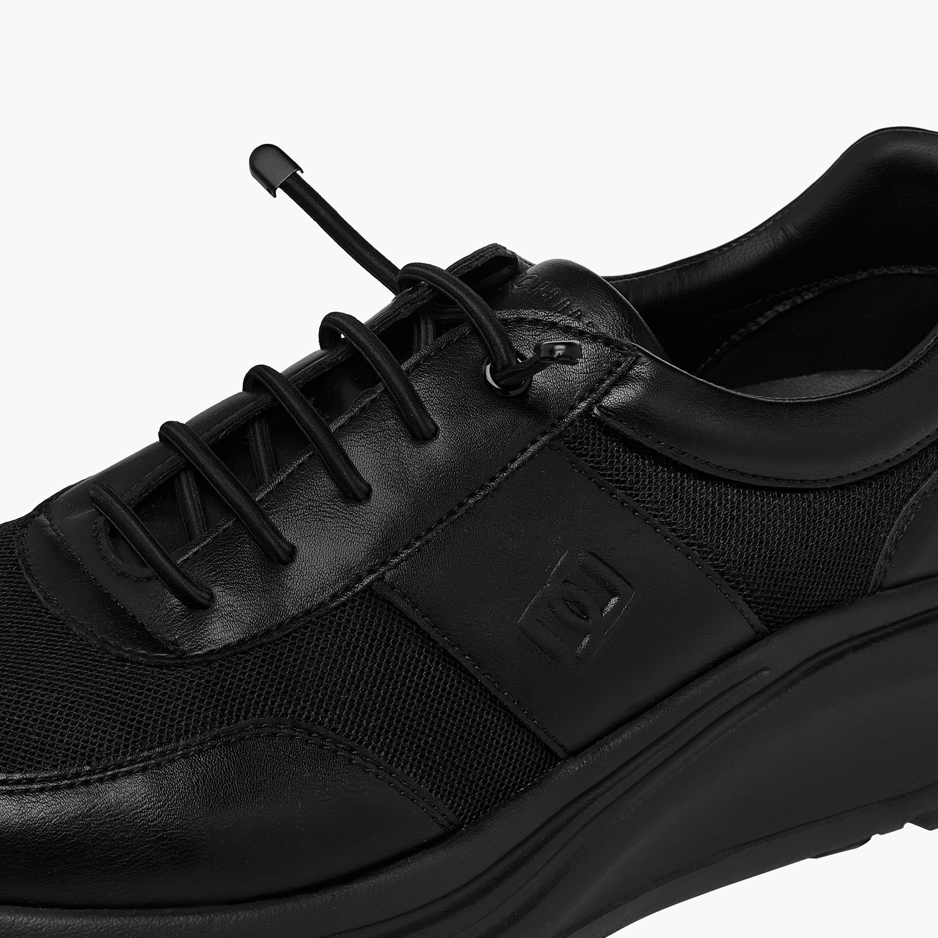 حذاء سنيكرز متعدد التصاميم برباط إغلاق للرجال من دوتشيني-men-shoes-sneakers-image-4