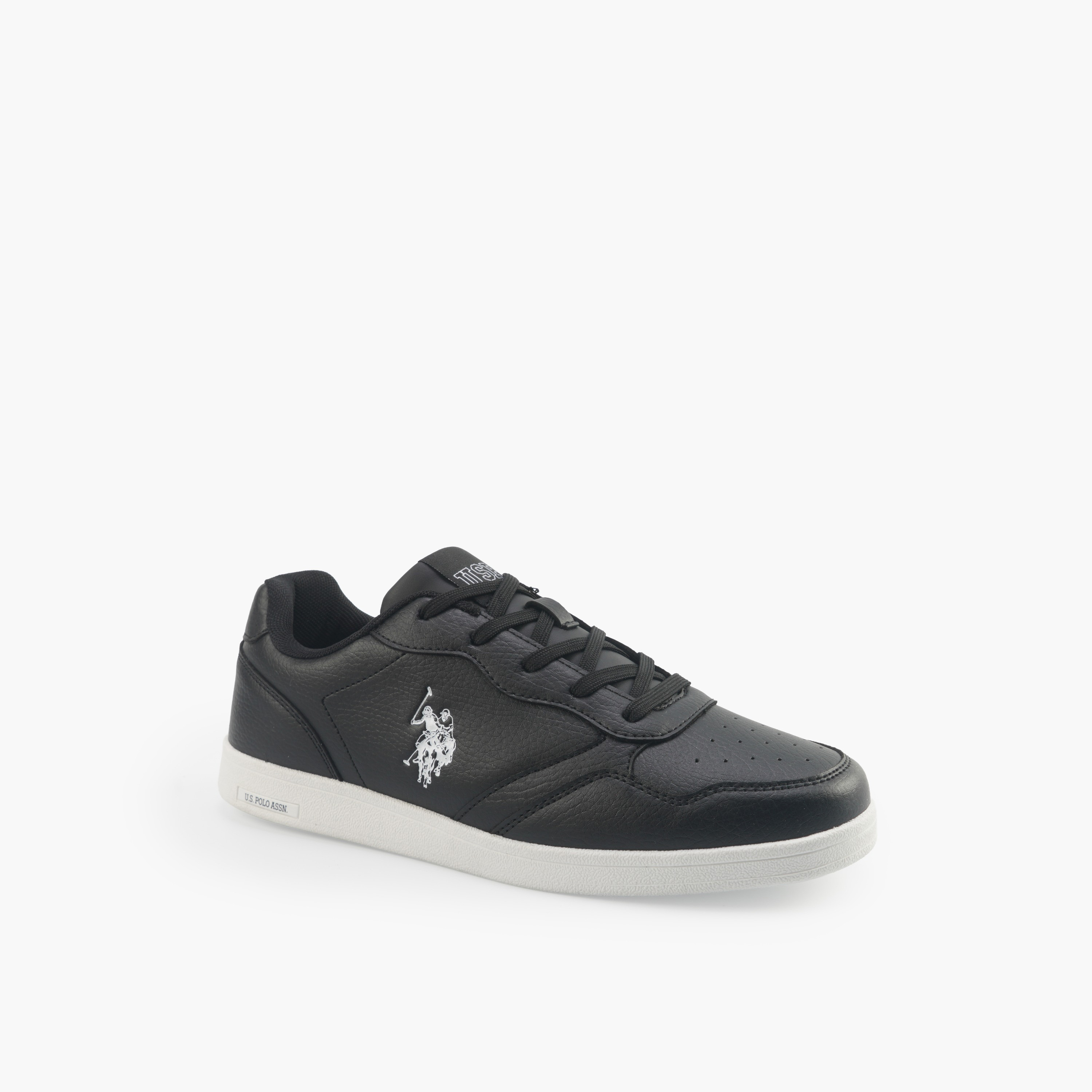 حذاء سنيكرز بطول الكاحل ورباط إغلاق وطبعات شعار للرجال من يو إس بولو أسن-men-shoes-sneakers-image-1
