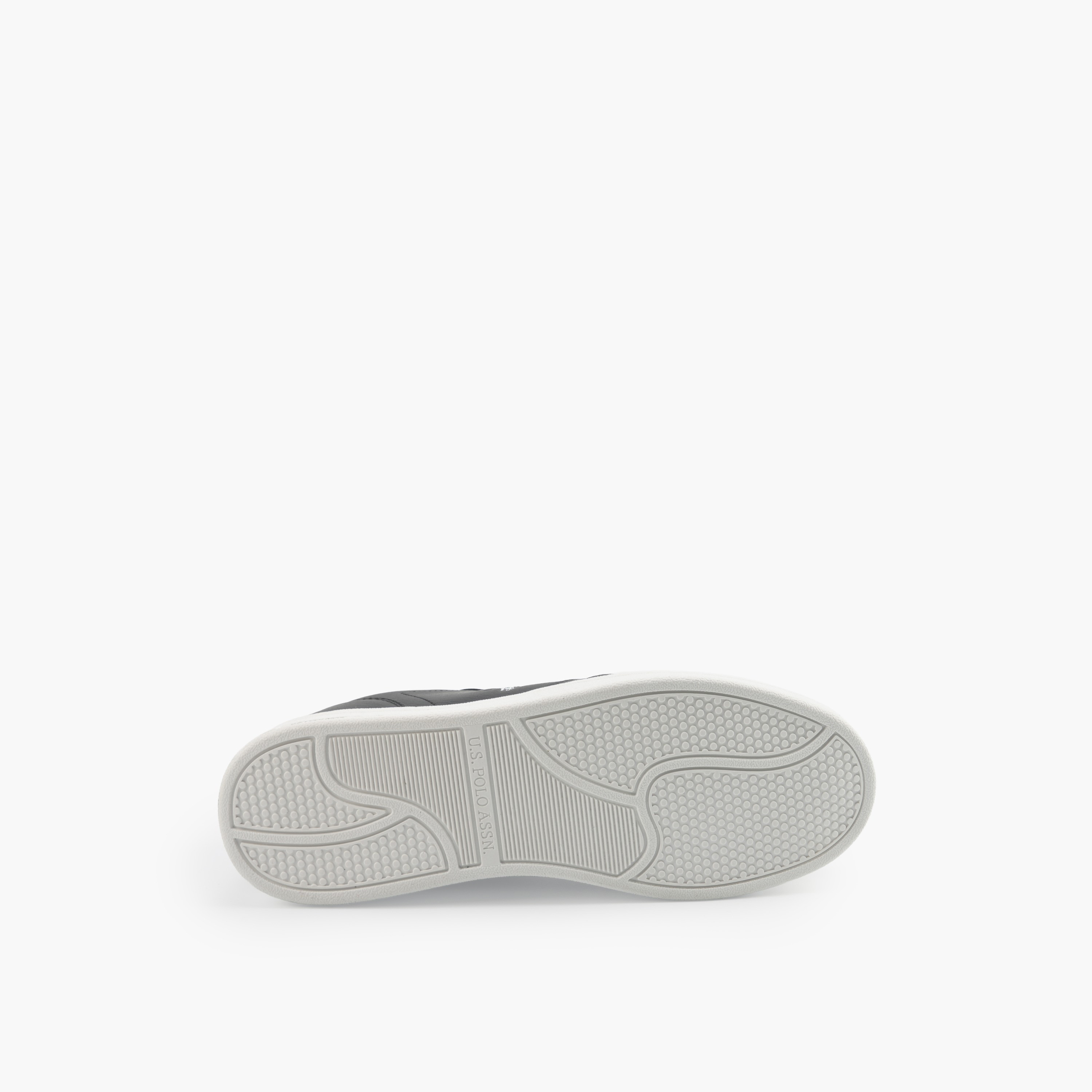 حذاء سنيكرز بطول الكاحل ورباط إغلاق وطبعات شعار للرجال من يو إس بولو أسن-men-shoes-sneakers-image-4