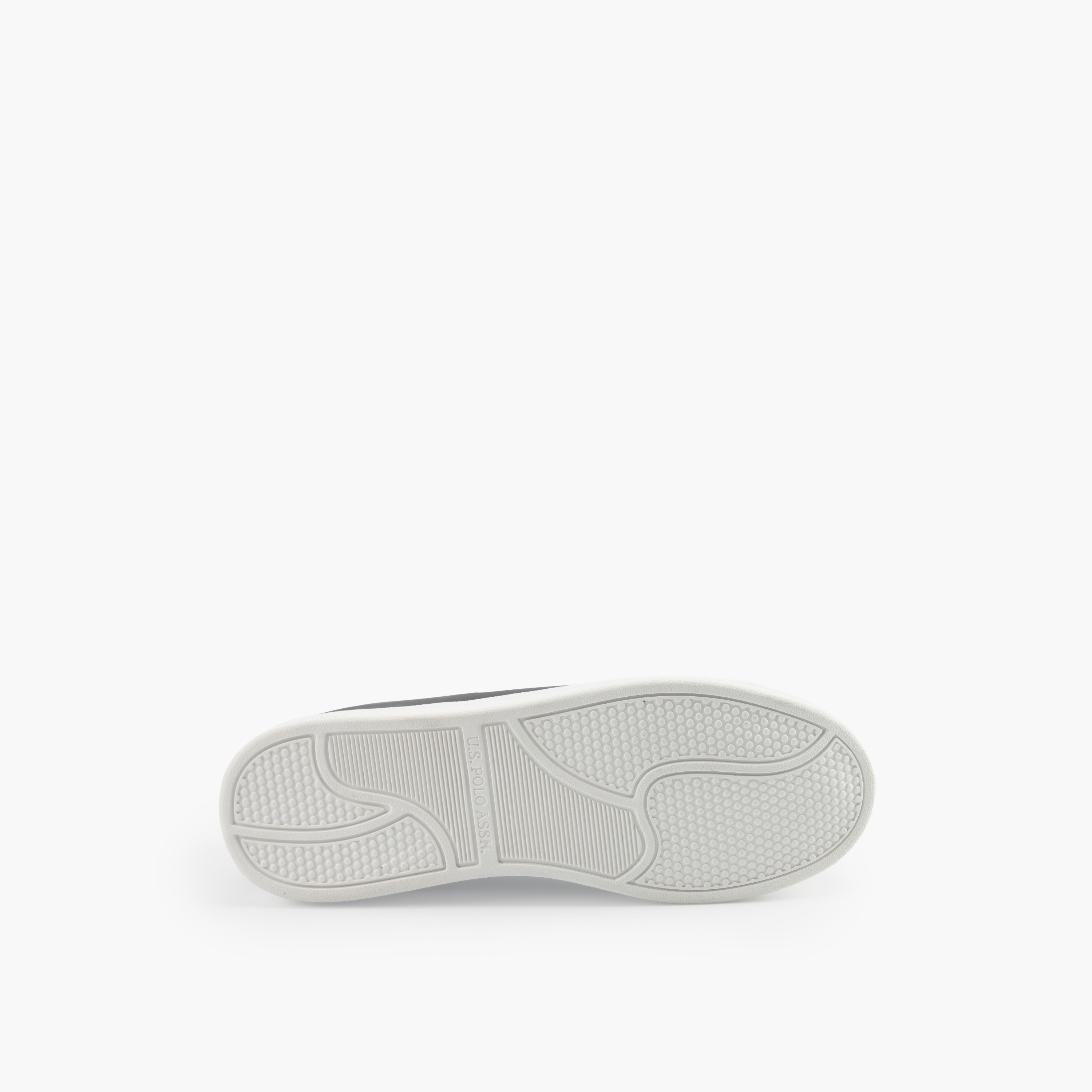 حذاء سنيكرز برباط إغلاق وطبعات شعار للرجال من يو إس بولو-men-shoes-sneakers-image-4