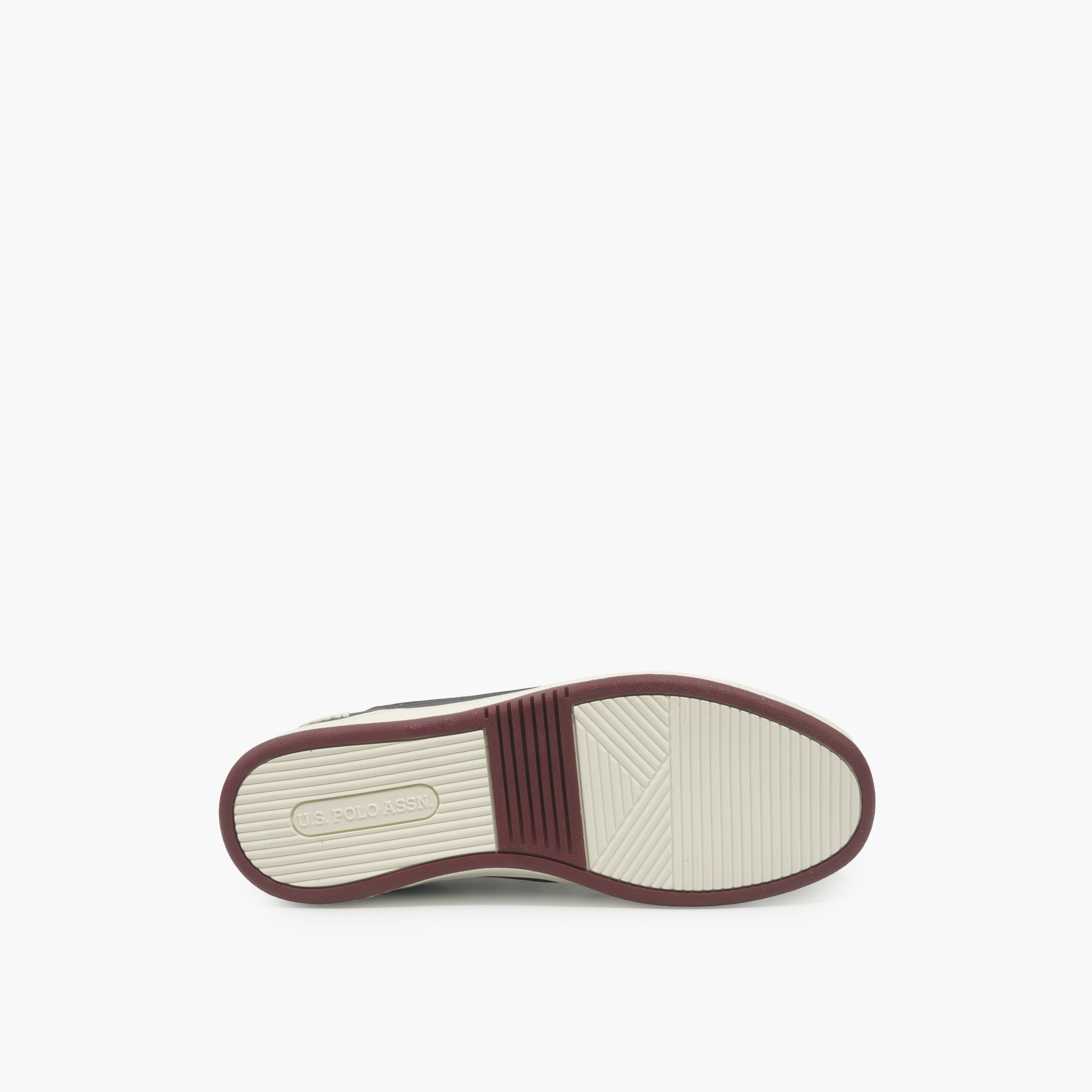 حذاء سنيكرز بطول الكاحل ورباط إغلاق وطبعات شعار للرجال من يو إس بولو أسن-men-shoes-sneakers-image-4