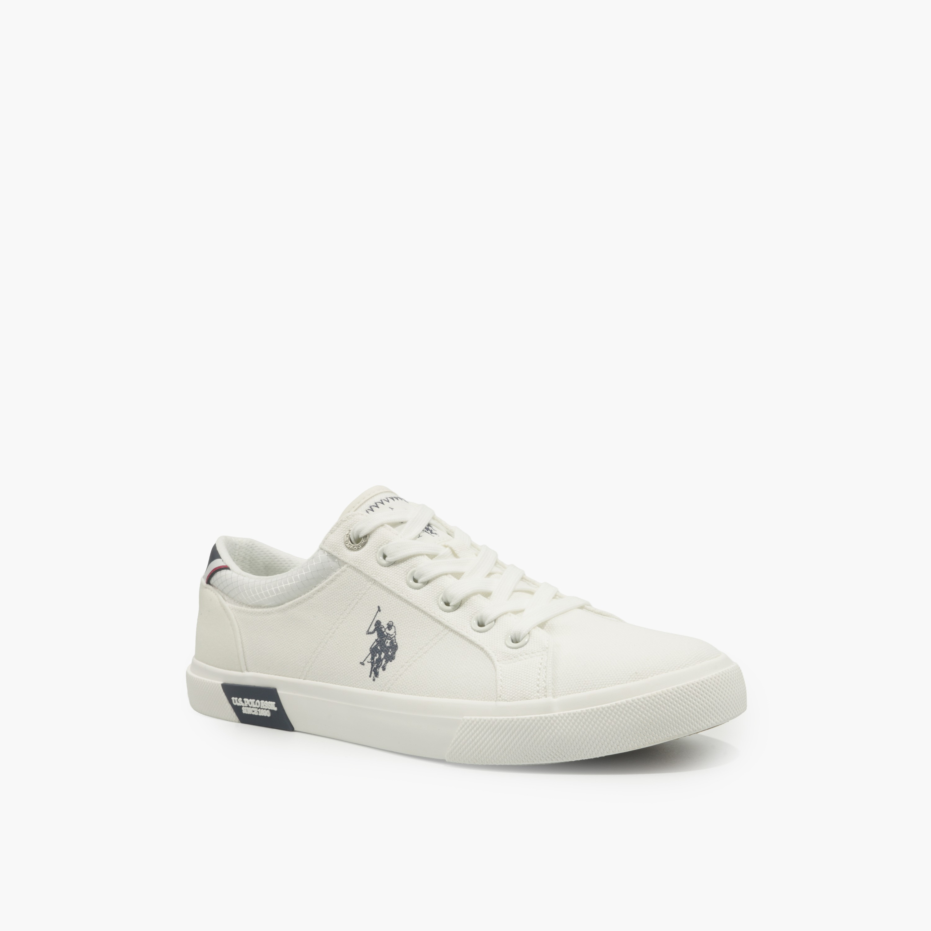 حذاء سنيكرز للكاحل بطبعات شعار ورباط إغلاق للرجال من يو إس بولو أسن-men-shoes-sneakers-image-1