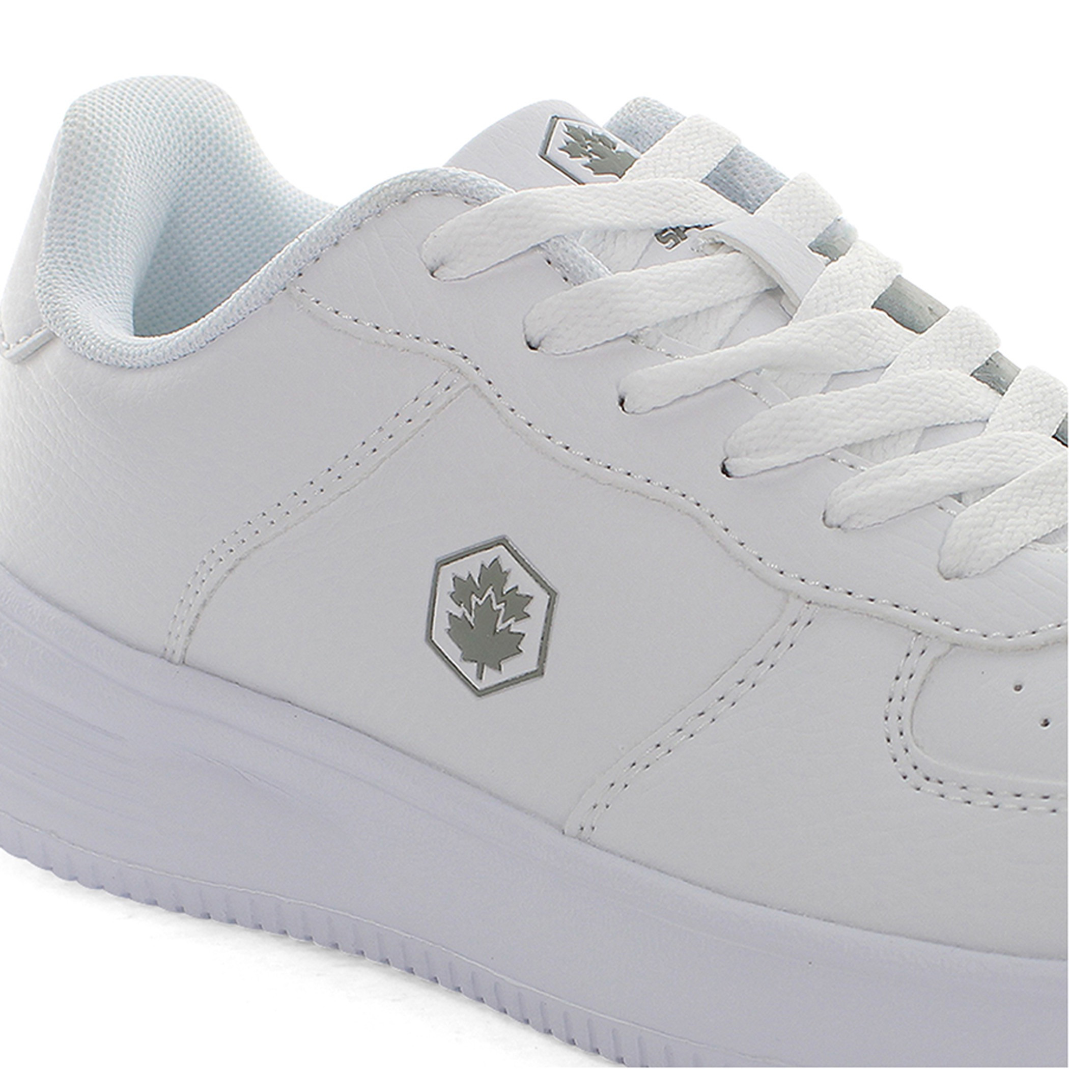 حذاء سنيكرز برباط إغلاق وثقوب تهوية "فينستر" للنساء من لمبرجاك-women-shoes-sneakers-image-6