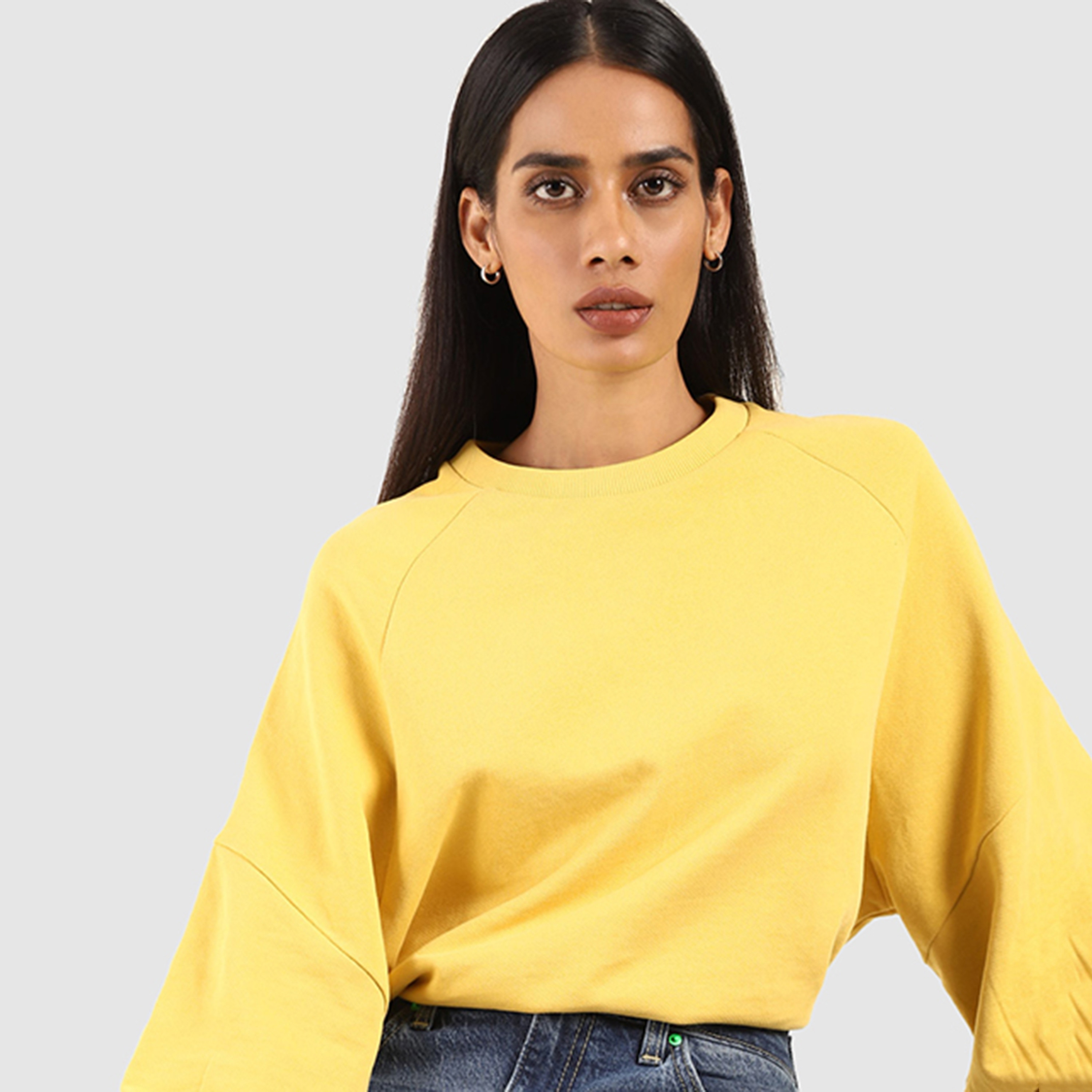 Levi's Plain Round Neck Long Sleeves Women's Sweatshirt-women-clothing-hoodiesandsweatshirts-sweatshirts-image-2