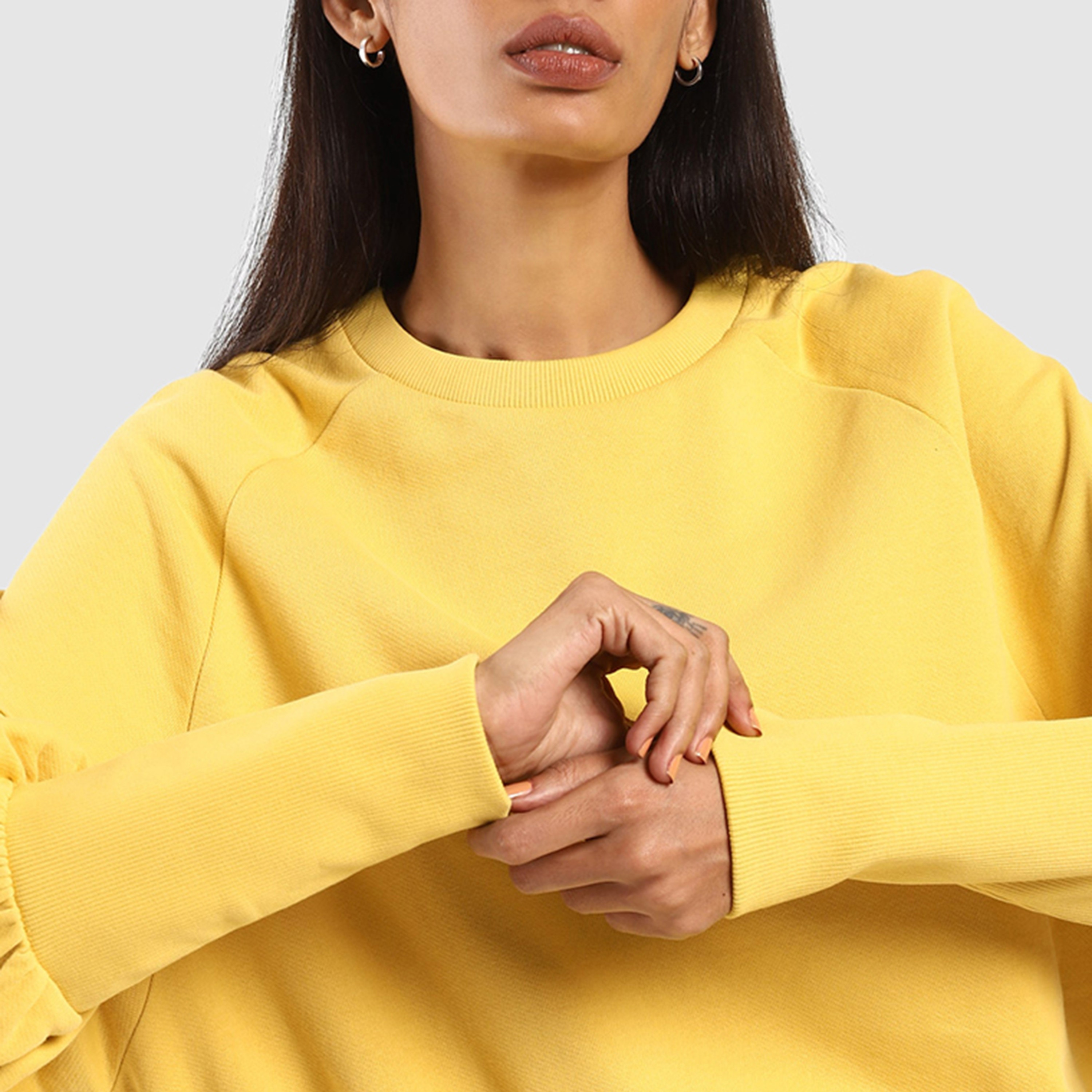 Levi's Plain Round Neck Long Sleeves Women's Sweatshirt-women-clothing-hoodiesandsweatshirts-sweatshirts-image-3