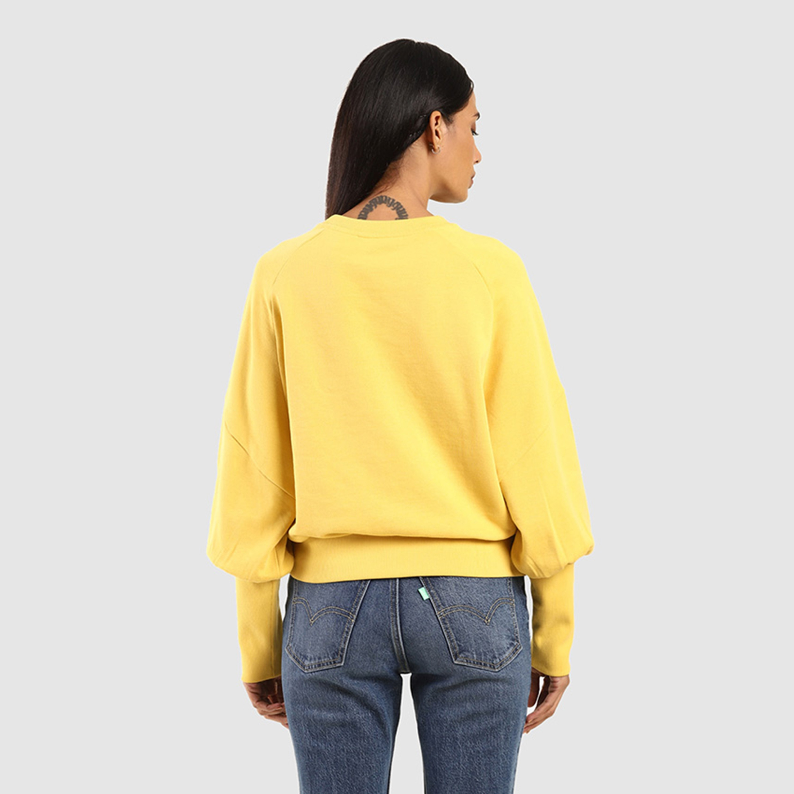Levi's Plain Round Neck Long Sleeves Women's Sweatshirt-women-clothing-hoodiesandsweatshirts-sweatshirts-image-4