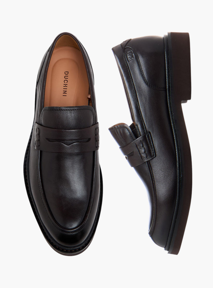 حذاء خفيف جلد سهل الارتداء بتفاصيل مفرّغة للرجال من دوتشيني-men-shoes-formalshoes-image-1