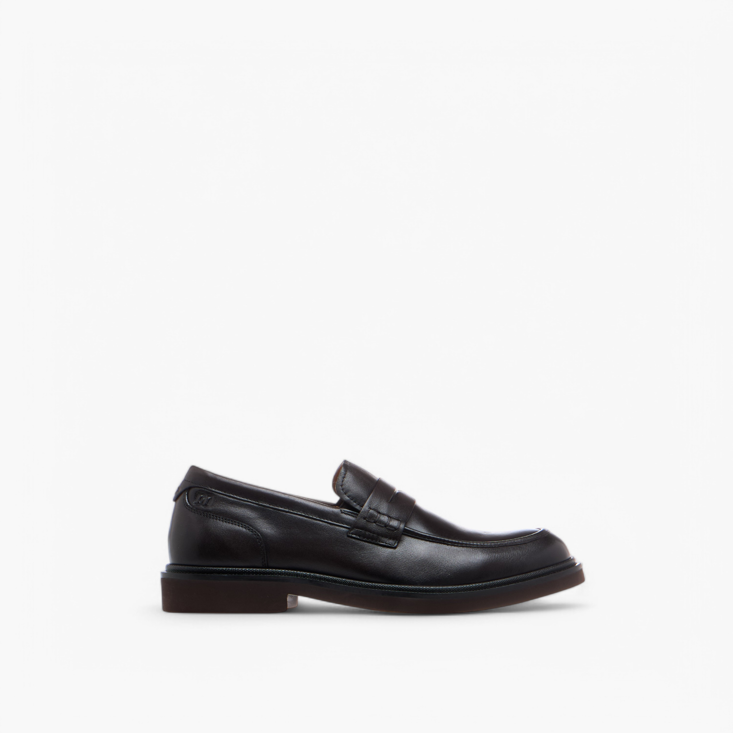 حذاء خفيف جلد سهل الارتداء بتفاصيل مفرّغة للرجال من دوتشيني-men-shoes-formalshoes-image-3