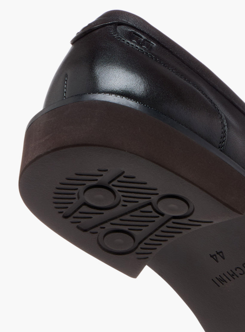 حذاء خفيف جلد سهل الارتداء بتفاصيل مفرّغة للرجال من دوتشيني-men-shoes-formalshoes-image-5