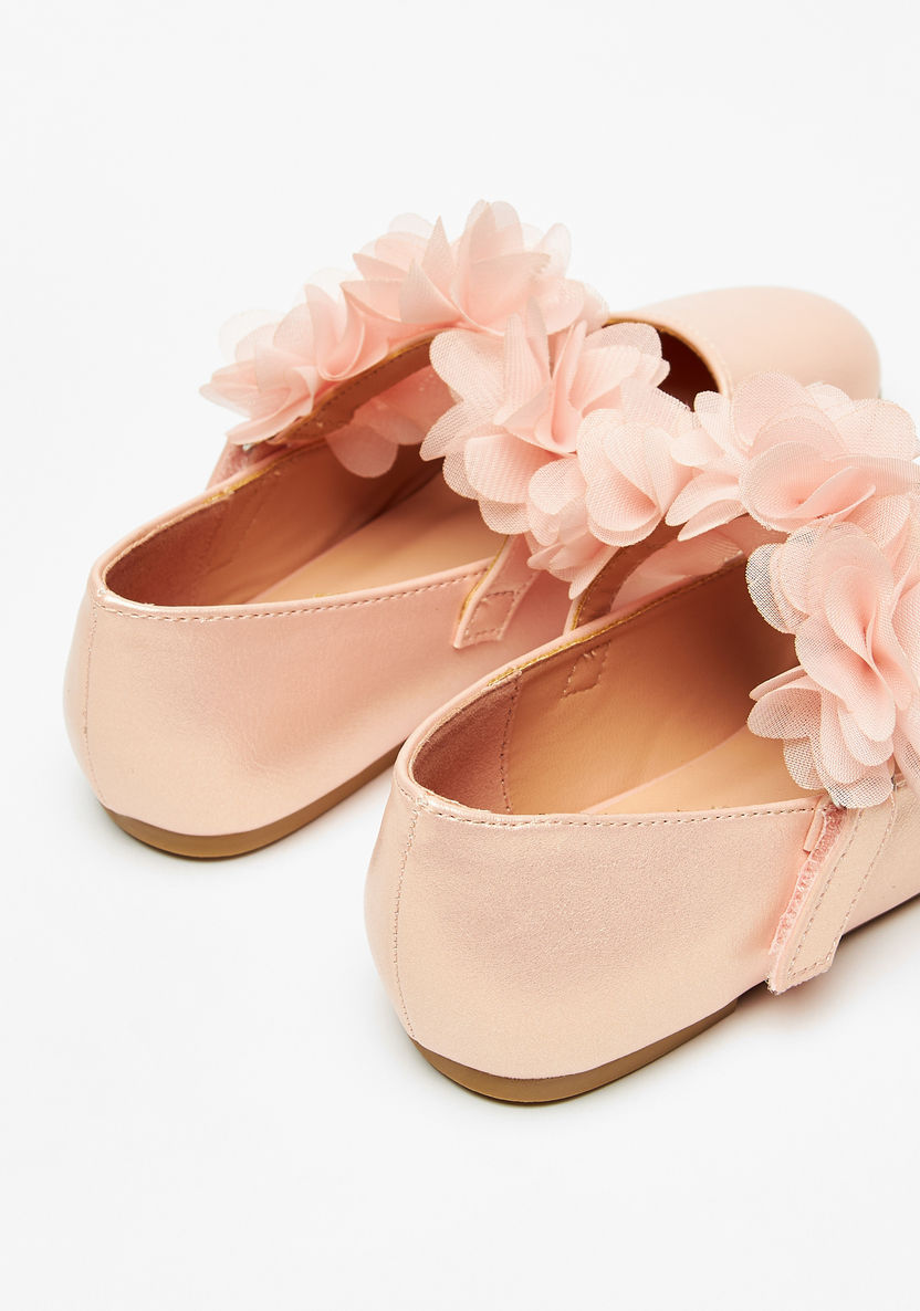 Little Missy Solid Mary Jane Shoes with Floral Accent-Girl%27s Casual Shoes-image-2