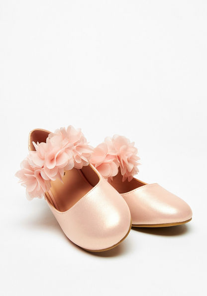 Little Missy Solid Mary Jane Shoes with Floral Accent