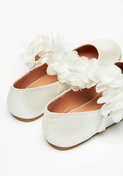 Little Missy Solid Mary Jane Shoes with Floral Accent