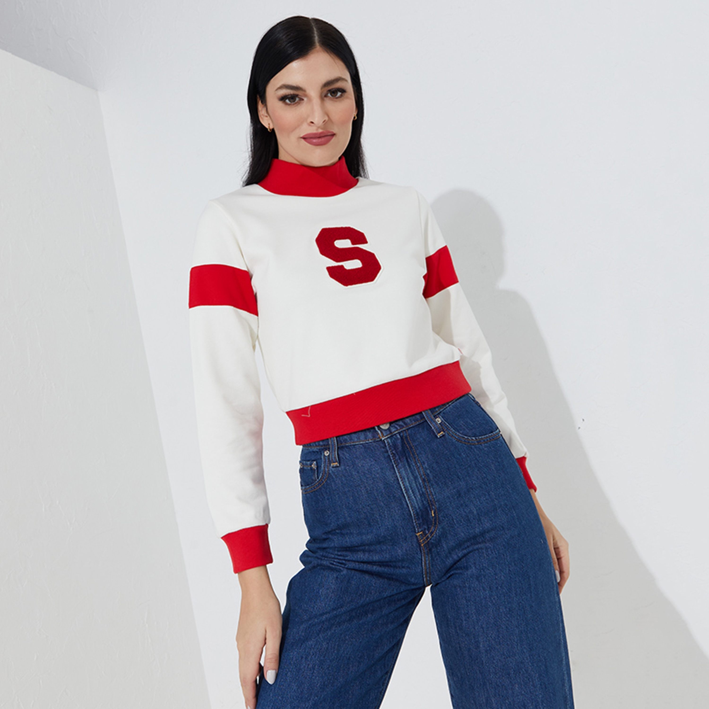 Levi's Color Block High Neck Long Sleeves Women's Sweatshirt-women-clothing-hoodiesandsweatshirts-sweatshirts-image-1