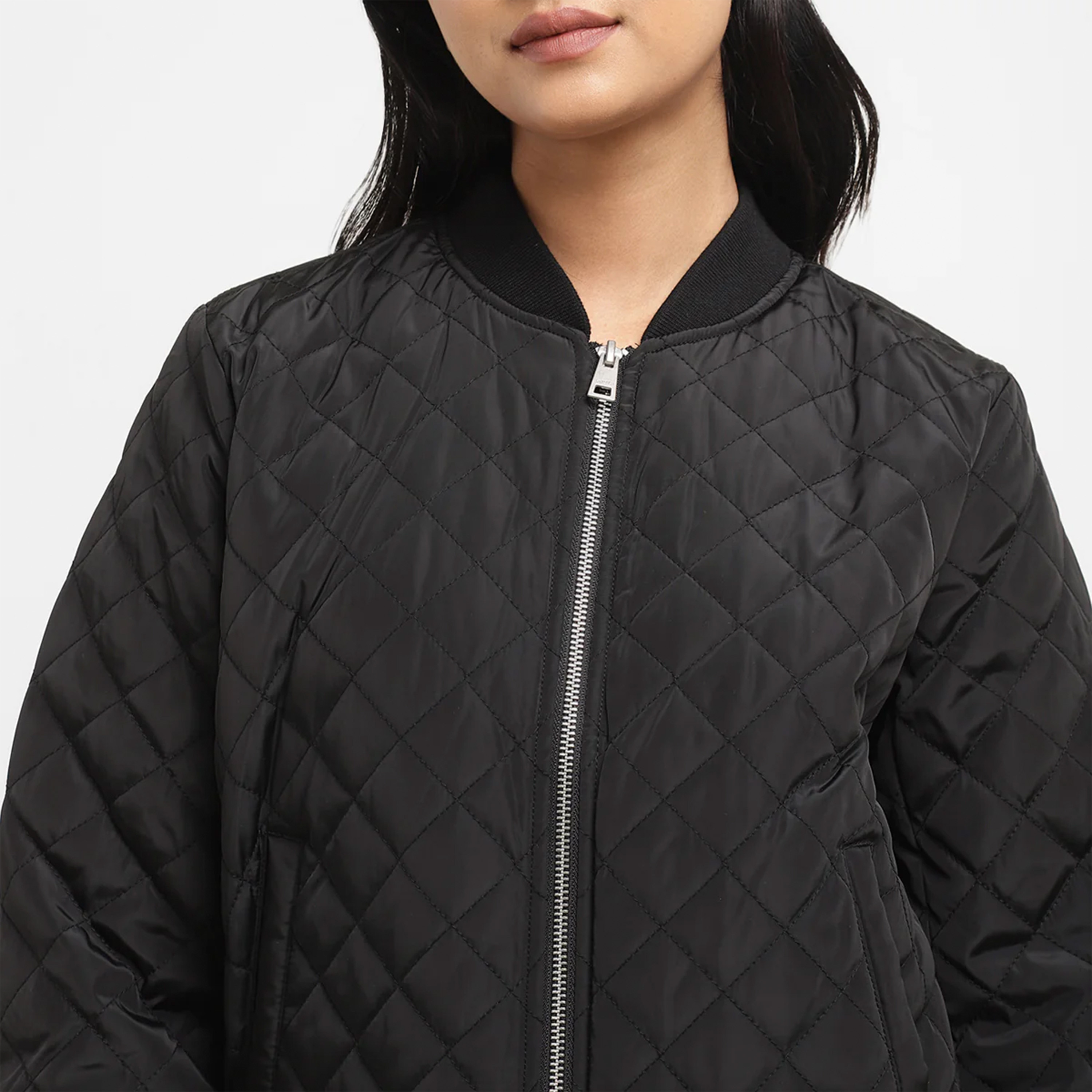 ليفايز- جاكيت بياقة محاكة وأكمام طويلة-women-clothing-sportswearandactivewear-coatsandjackets-jackets-image-5