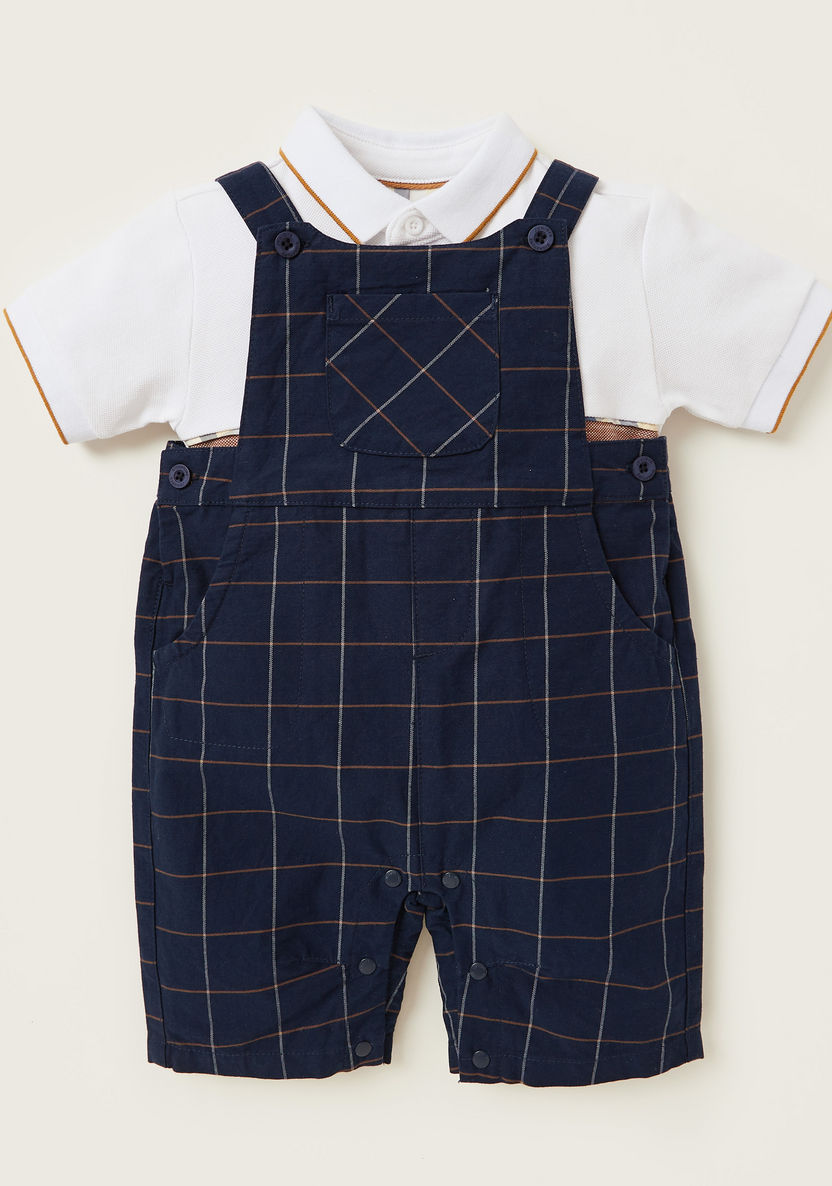 Juniors Solid T-shirt with Chequered Dungarees Set-Clothes Sets-image-0