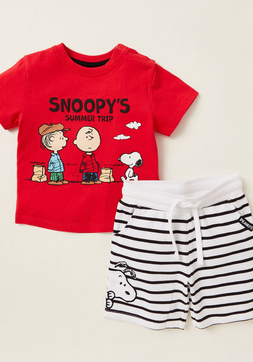 Snoopy Graphic Print T-shirt with Striped Shorts-Clothes Sets-image-0