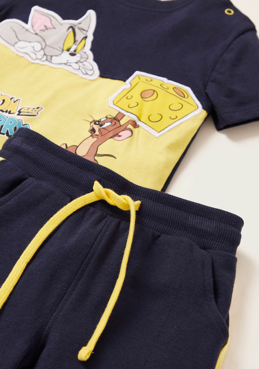 Tom & Jerry Graphic Print T-shirt and Shorts Set-Clothes Sets-image-3
