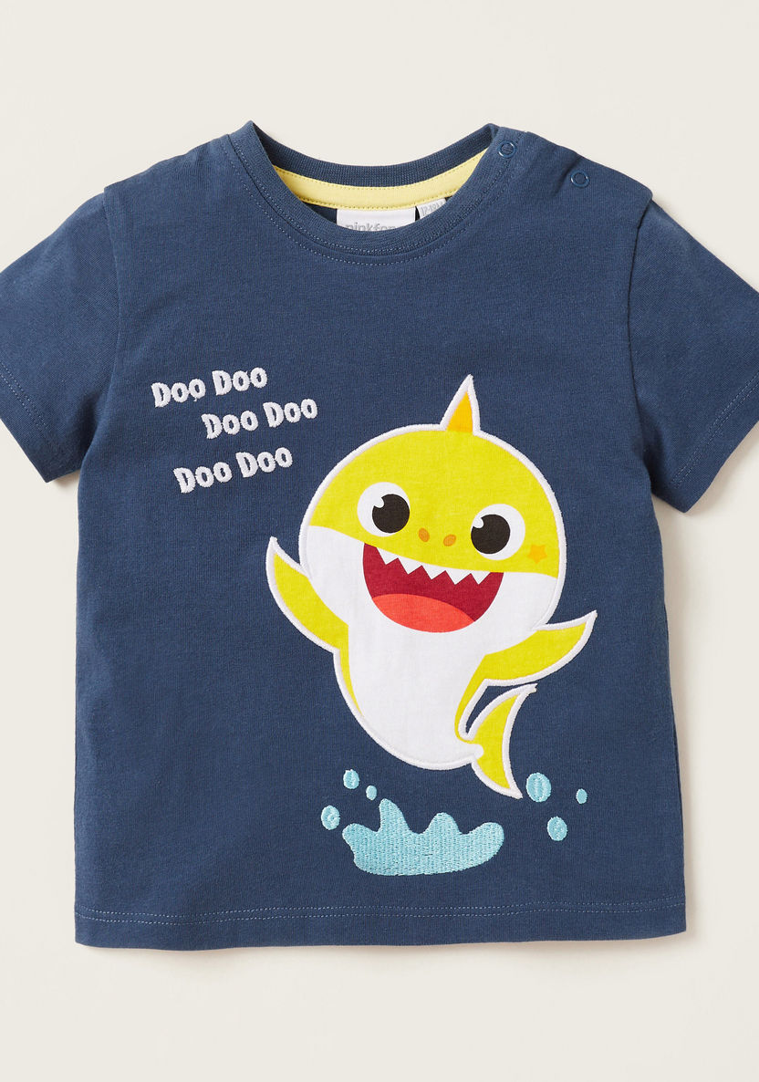 Baby Shark Print T-shirt and Shorts Set-Clothes Sets-image-1