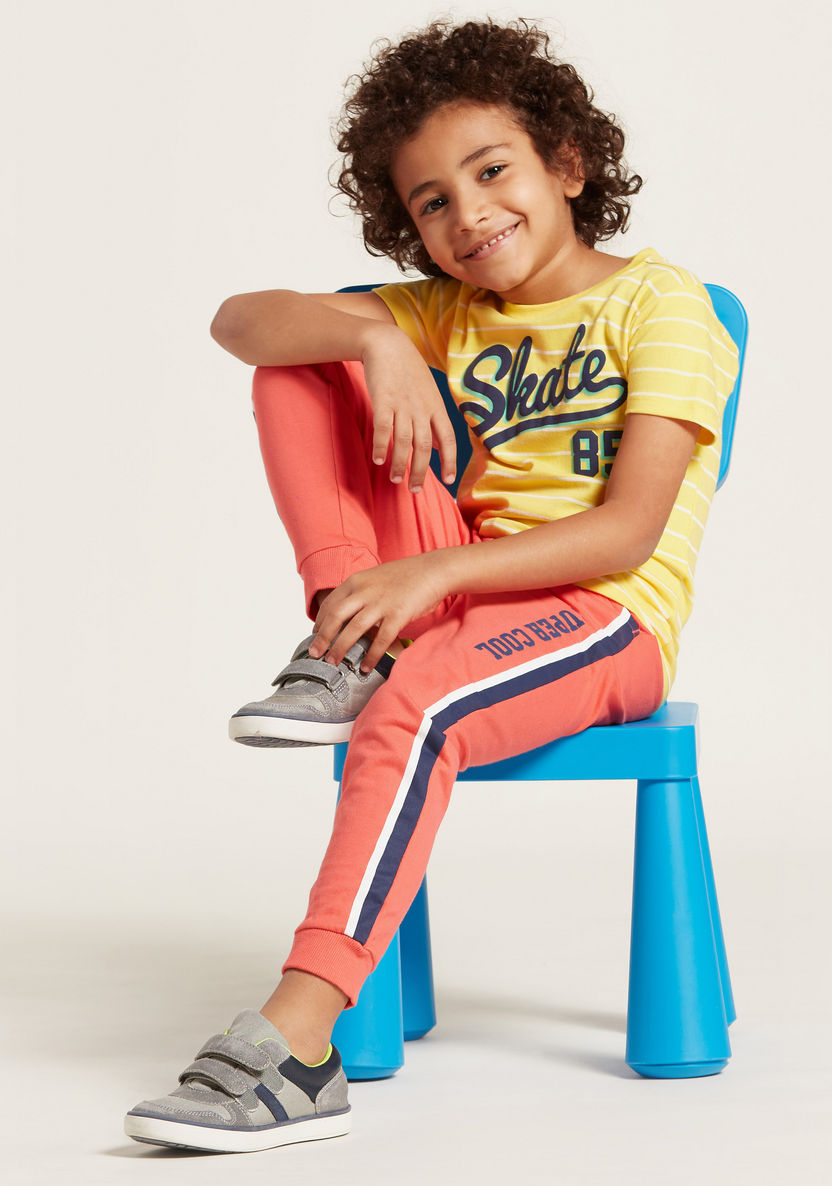 Juniors Striped Graphic Print T-shirt with Short Sleeves-T Shirts-image-0