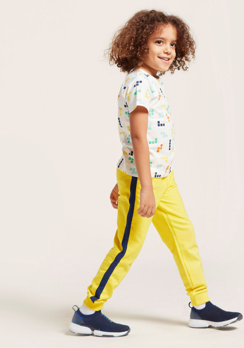 Juniors Solid Jog Pants with Pockets and Drawstring-Joggers-image-0