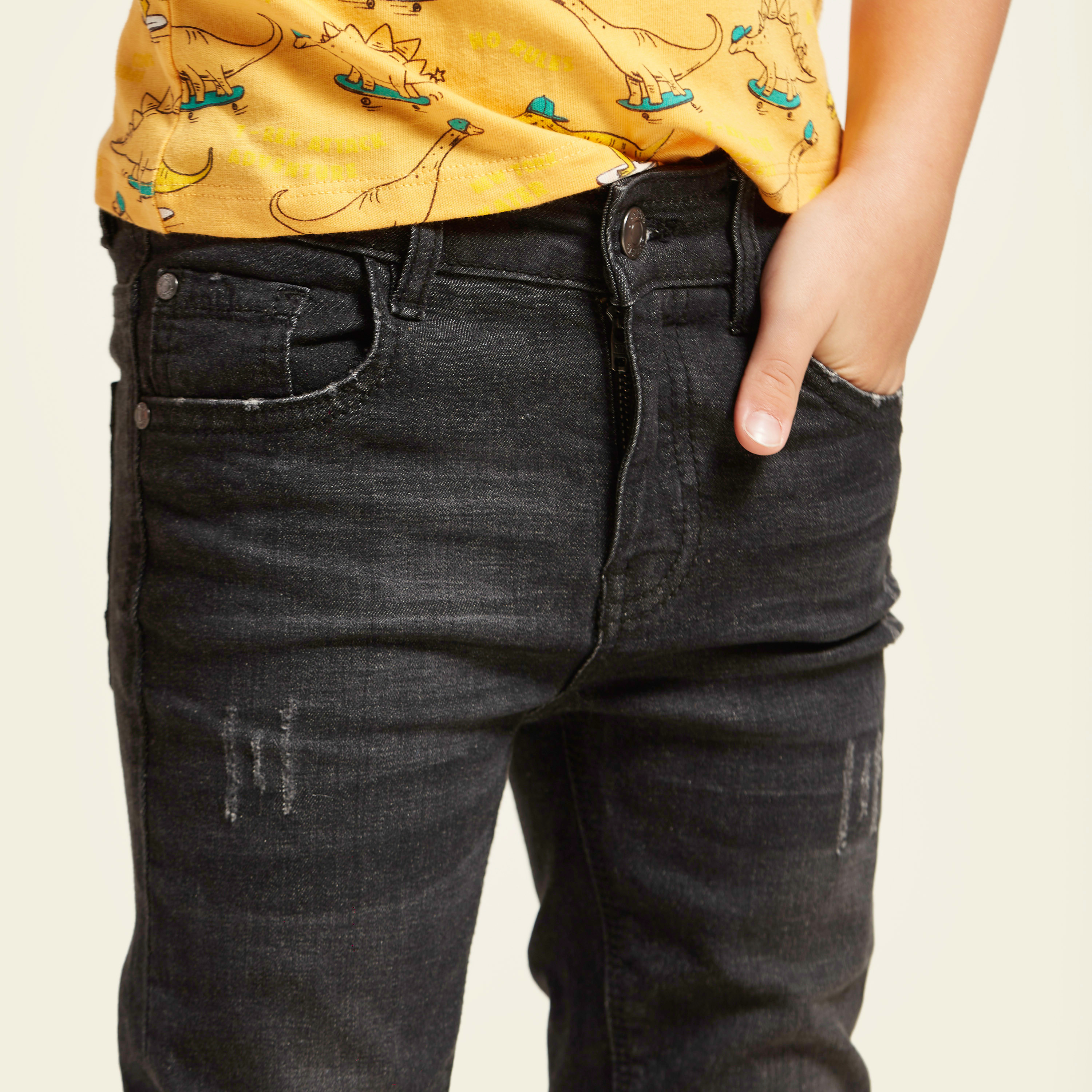 بنطلون جينز بقصّة سكيني من جونيورز-boys-clothing-bottoms-jeans-image-3