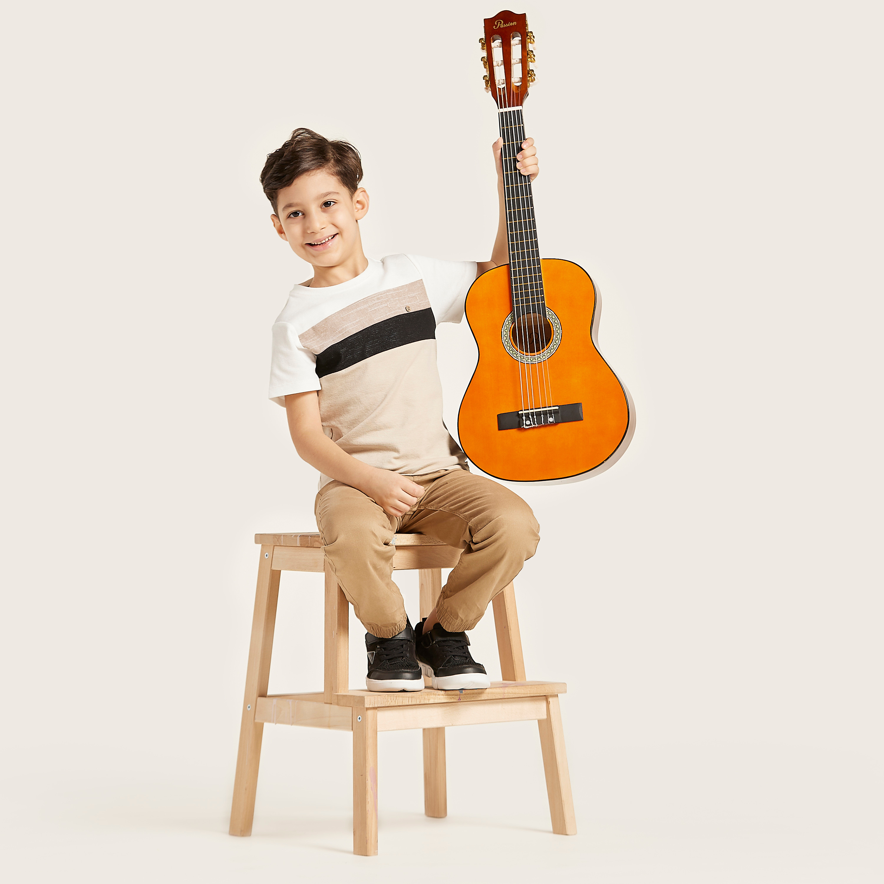 Juniors Solid Pants with Pockets and Elasticated Drawstring Waist-boys-clothing-bottoms-trousers-image-1