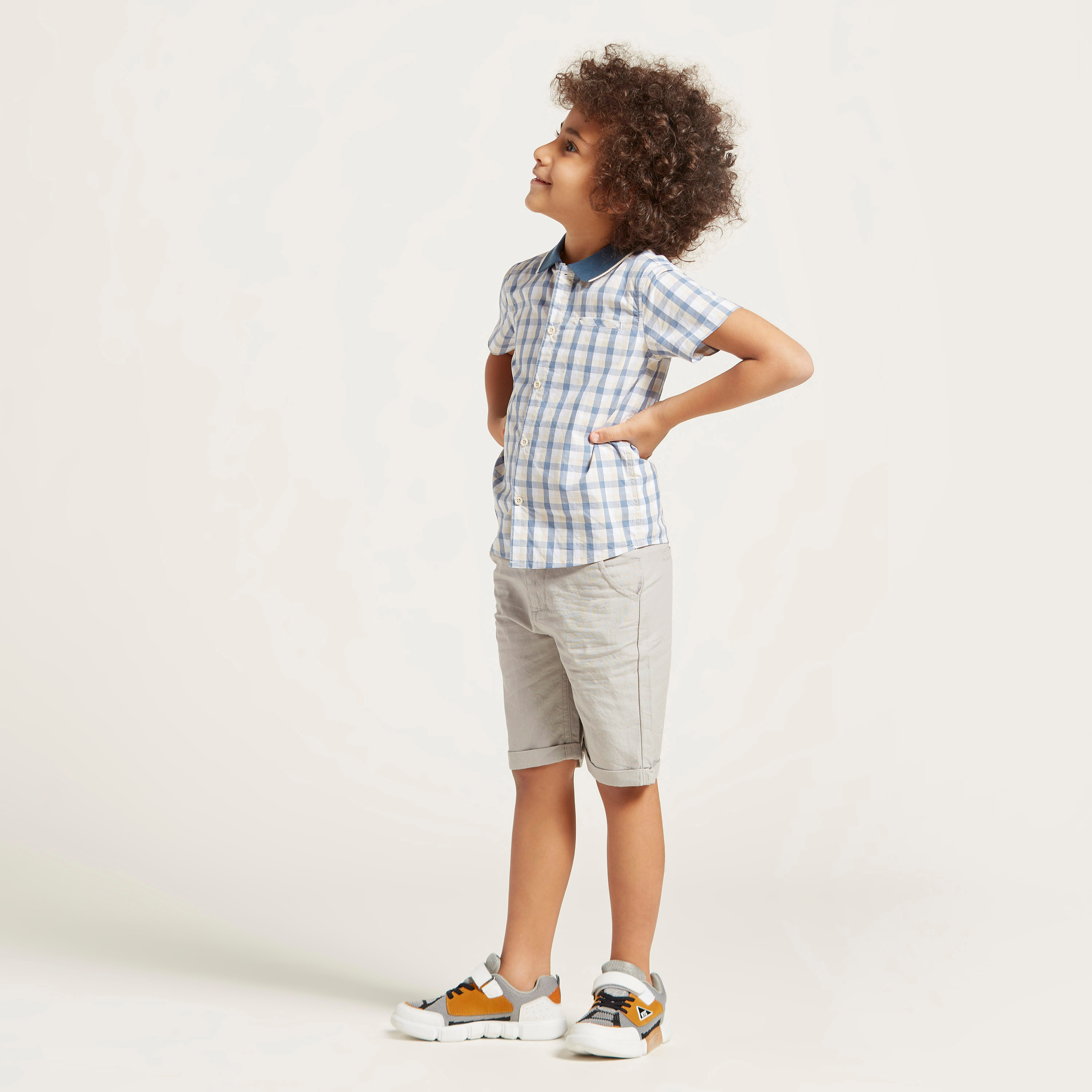 قميص مربعات بأكمام قصيرة وجيب من جونيورز-boys-clothing-shirts-image-2